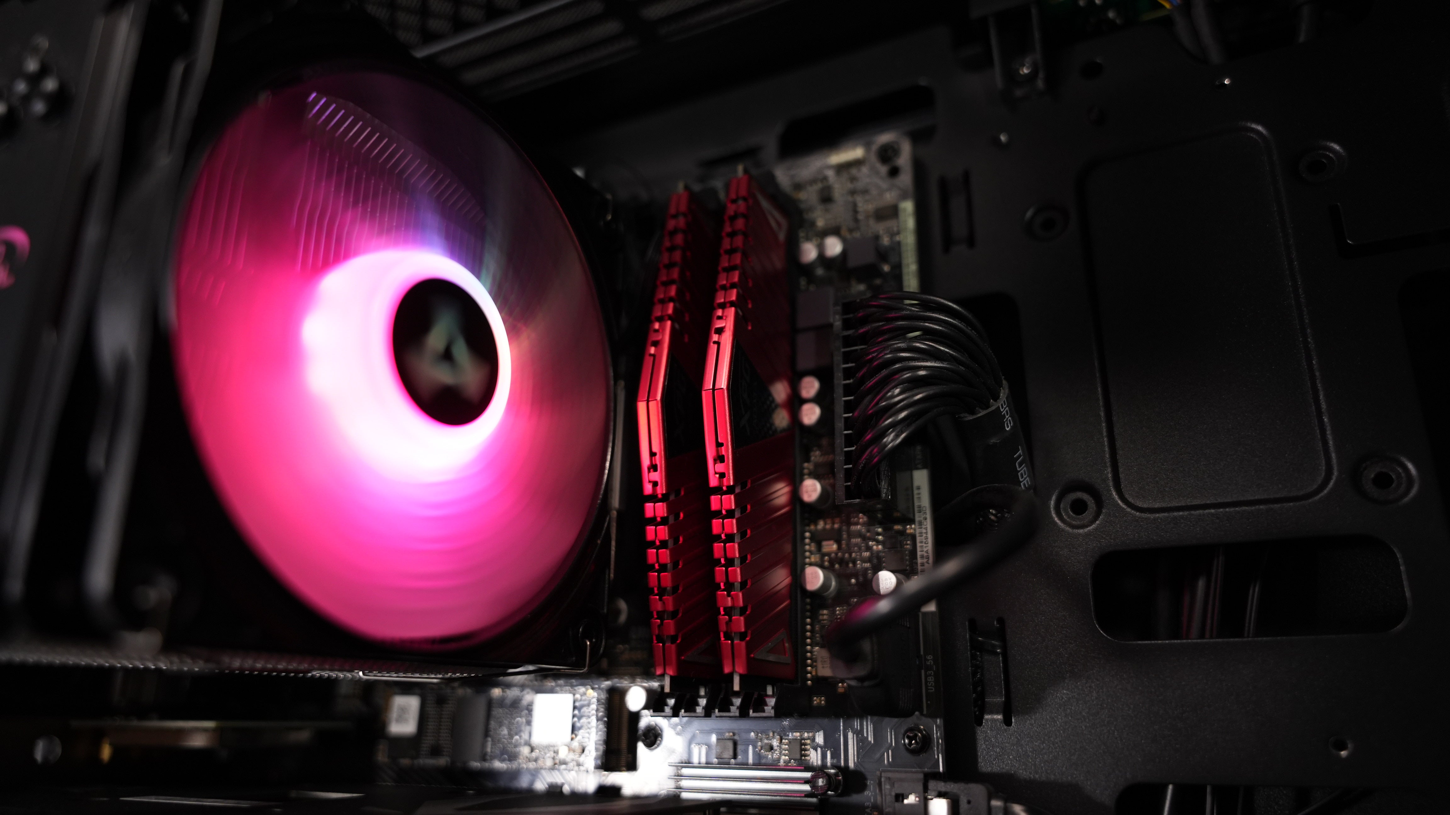 Ryzen 5 3600 + RTX 2060 Gaming PC