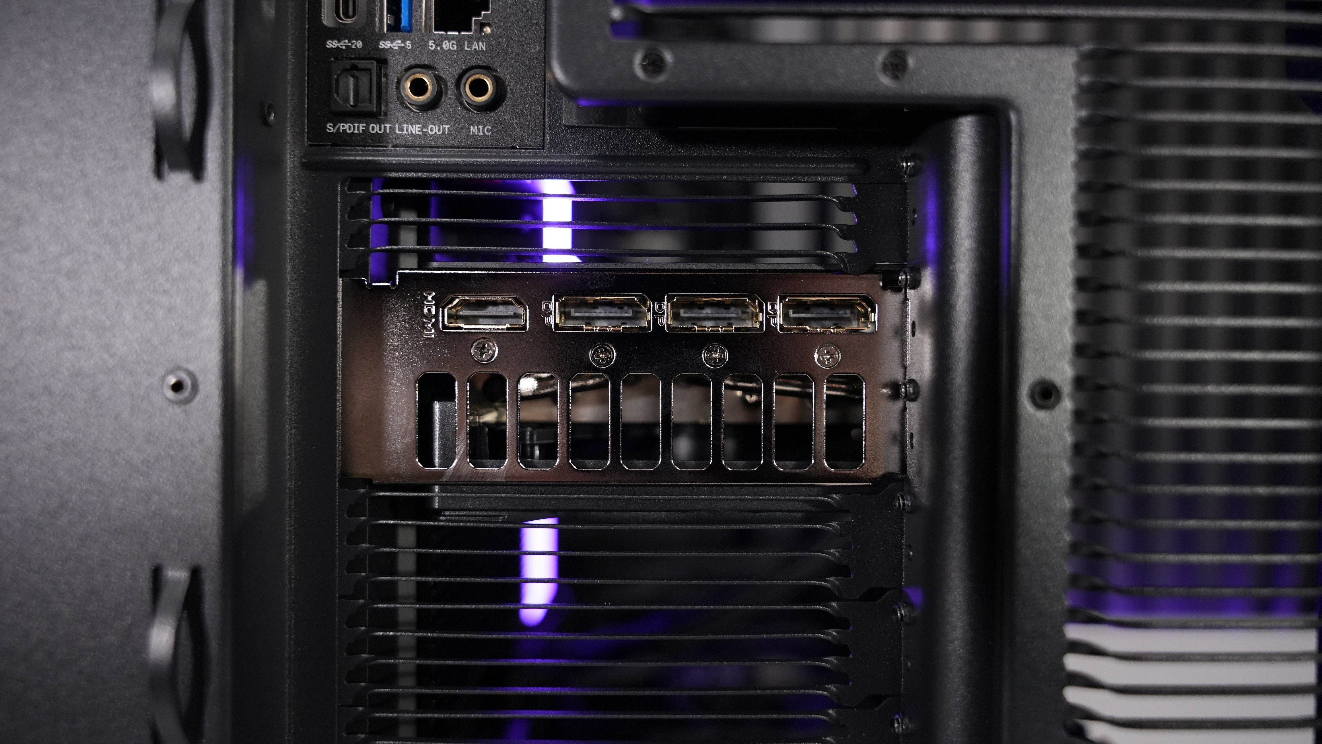 Intel Ultra 7 265K + RTX 5070Ti Gaming/Streaming PC