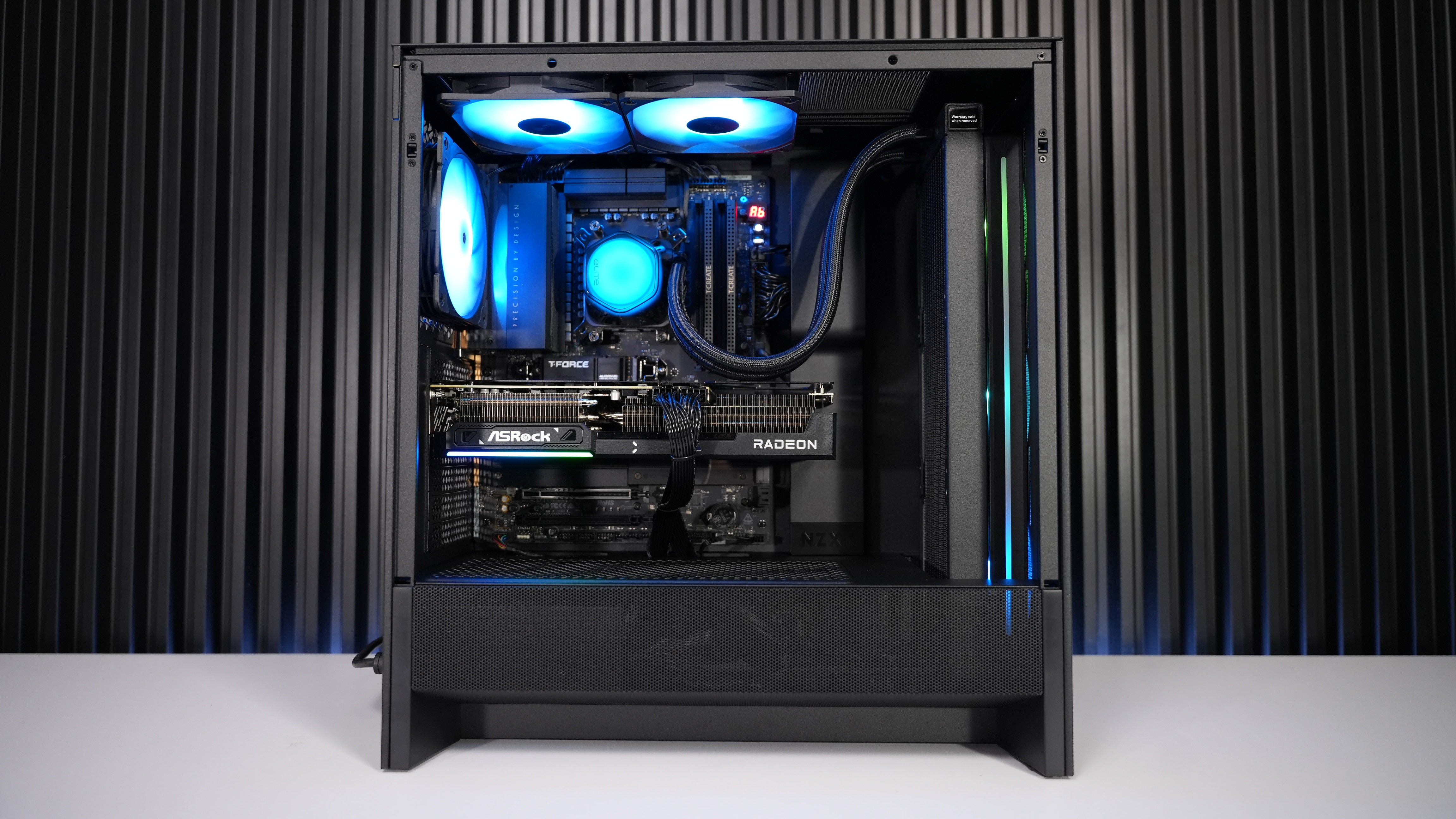 Ryzen 7 9800X3D + RX 9070XT Gaming/Streaming PC