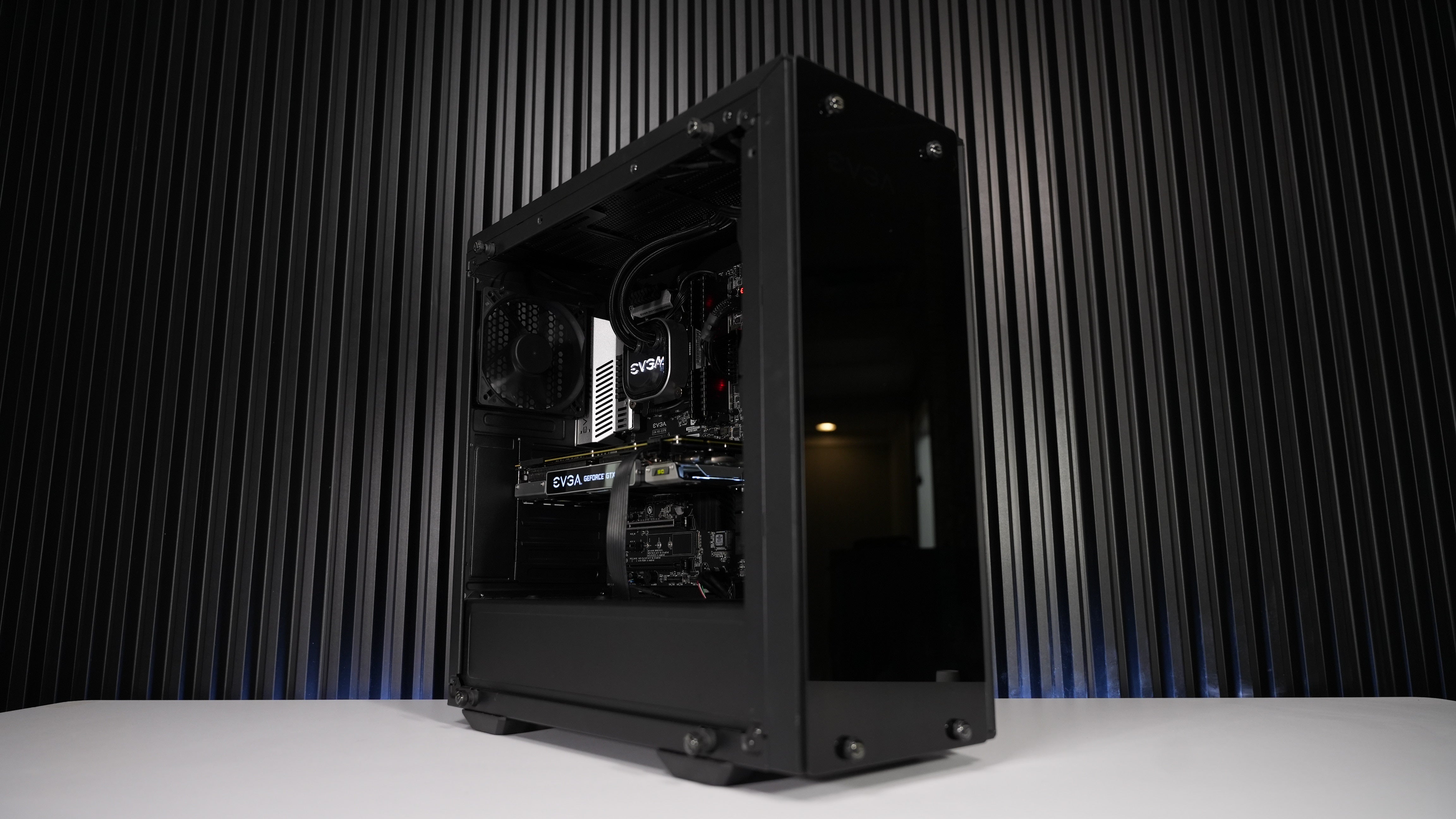 Intel i7 8700 + GTX 1070 Gaming PC
