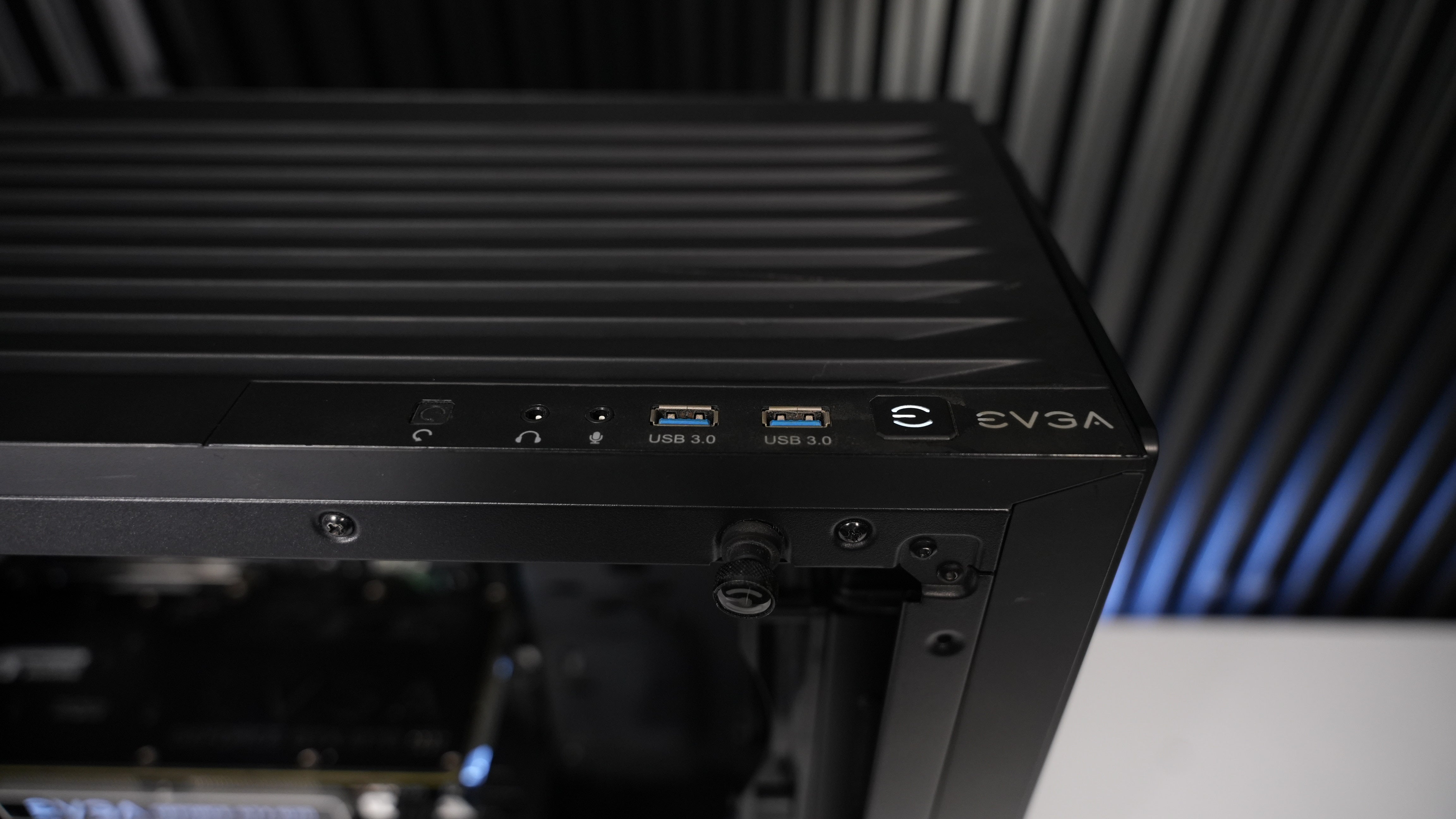 Intel i7 8700 + GTX 1070 Gaming PC