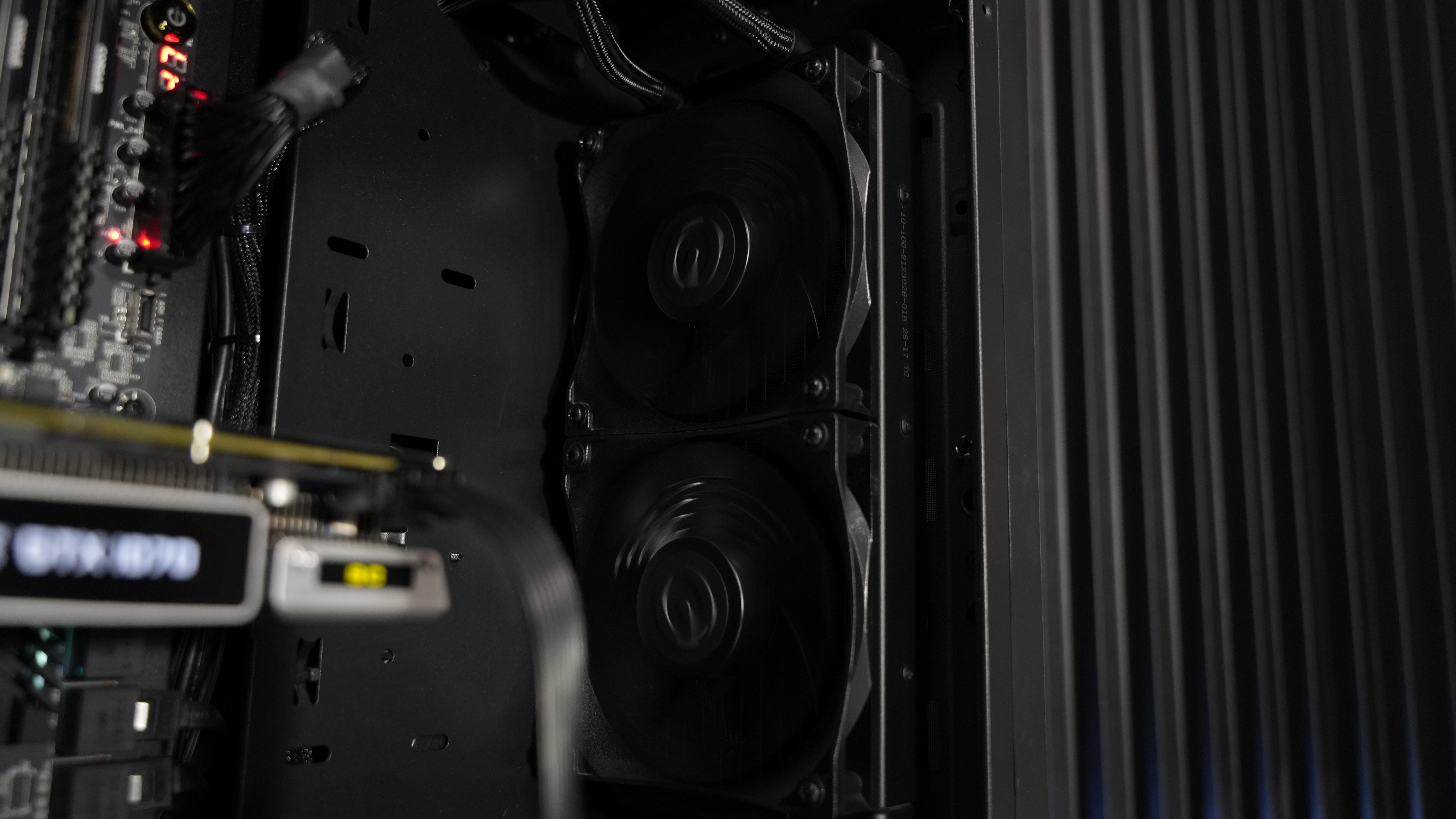 Intel i7 8700 + GTX 1070 Gaming PC