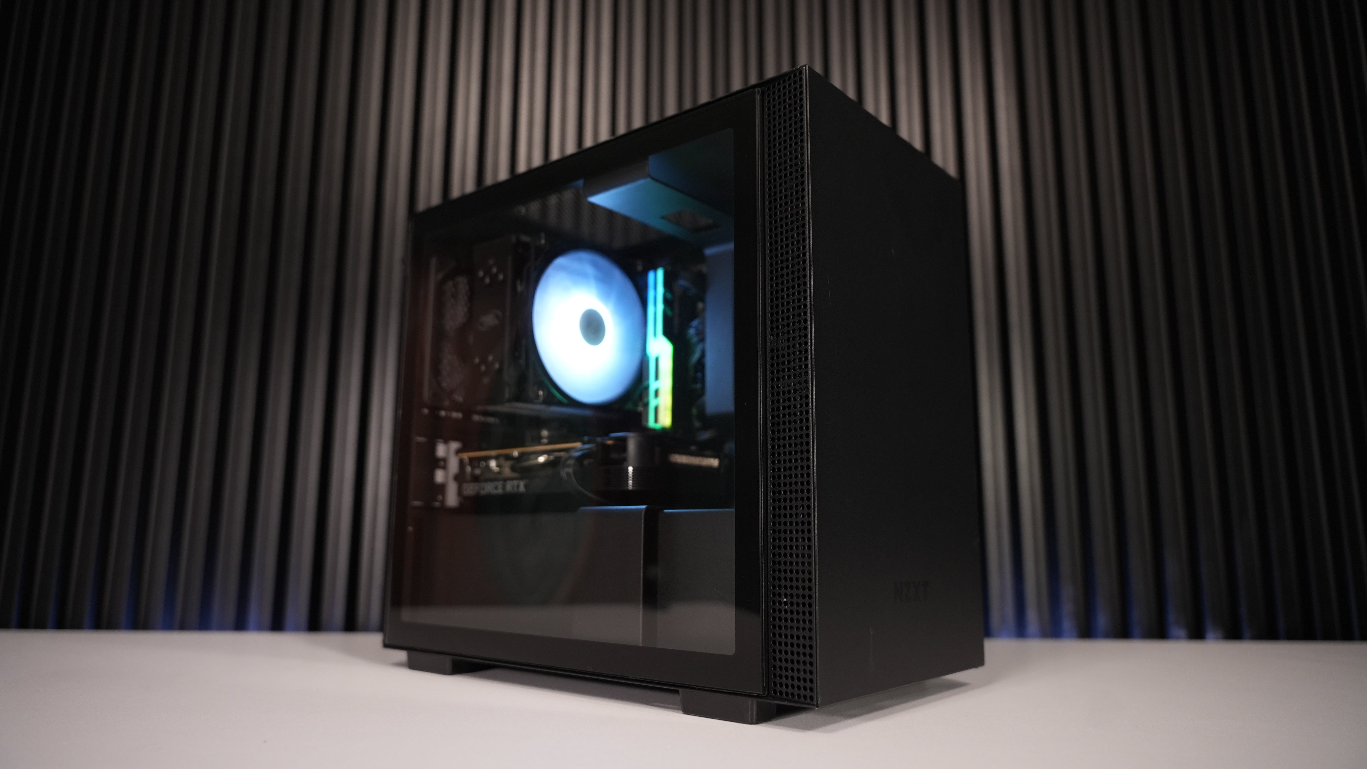 Ryzen 5 3600 + RTX 5050 Gaming PC