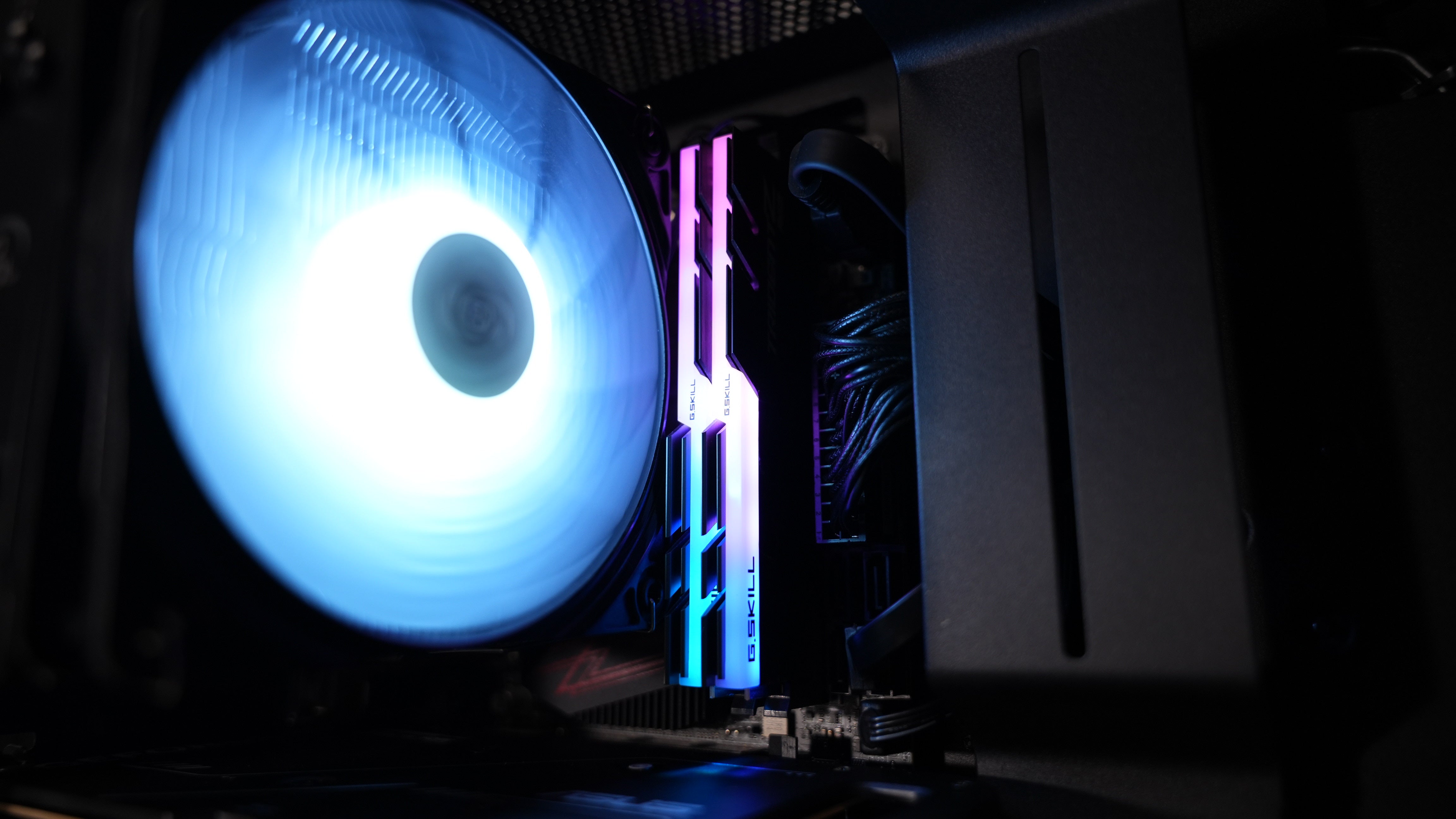 Ryzen 5 3600 + RTX 5050 Gaming PC