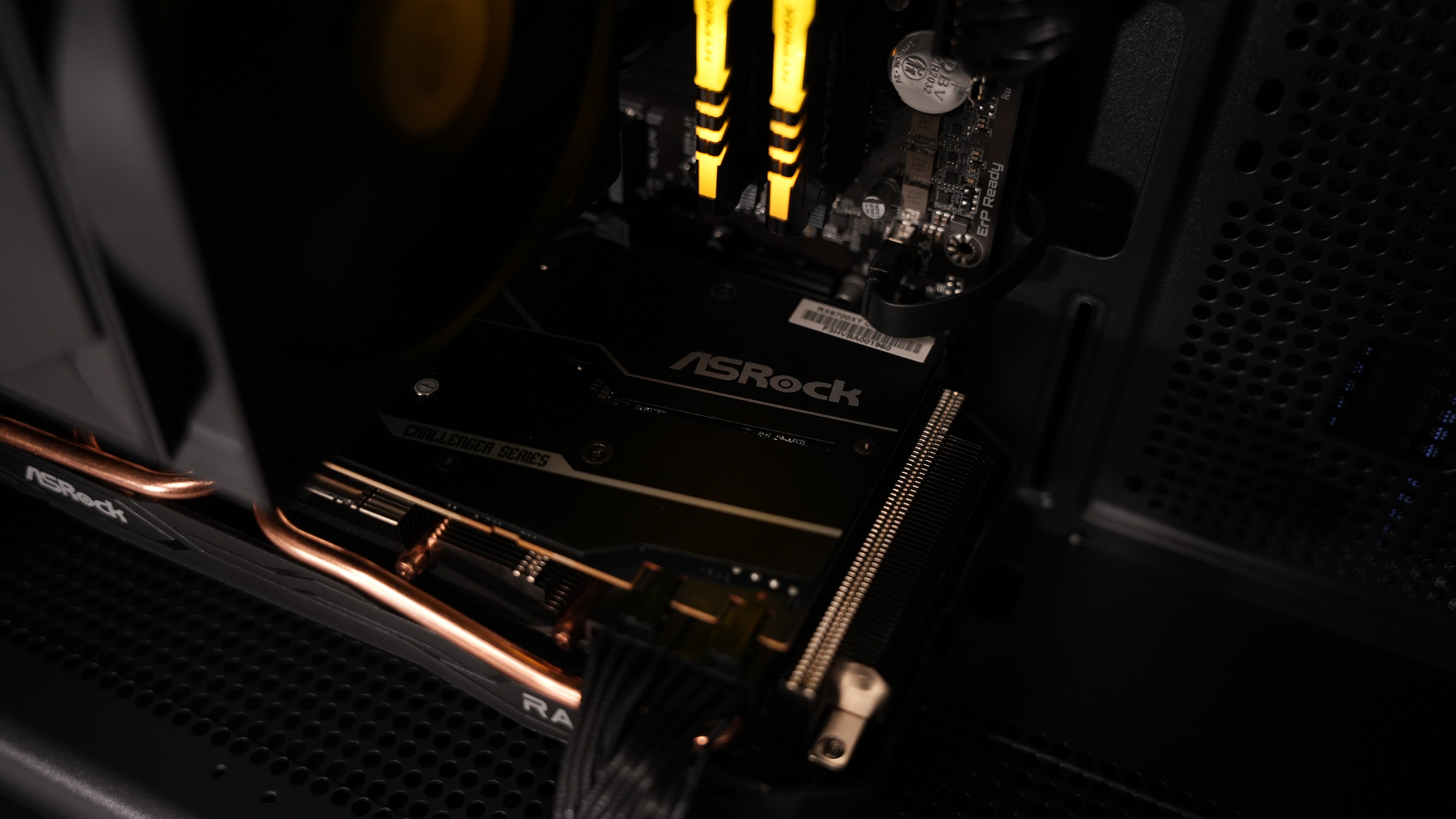 Ryzen 7 5800X3D + RX 6700XT Gaming PC