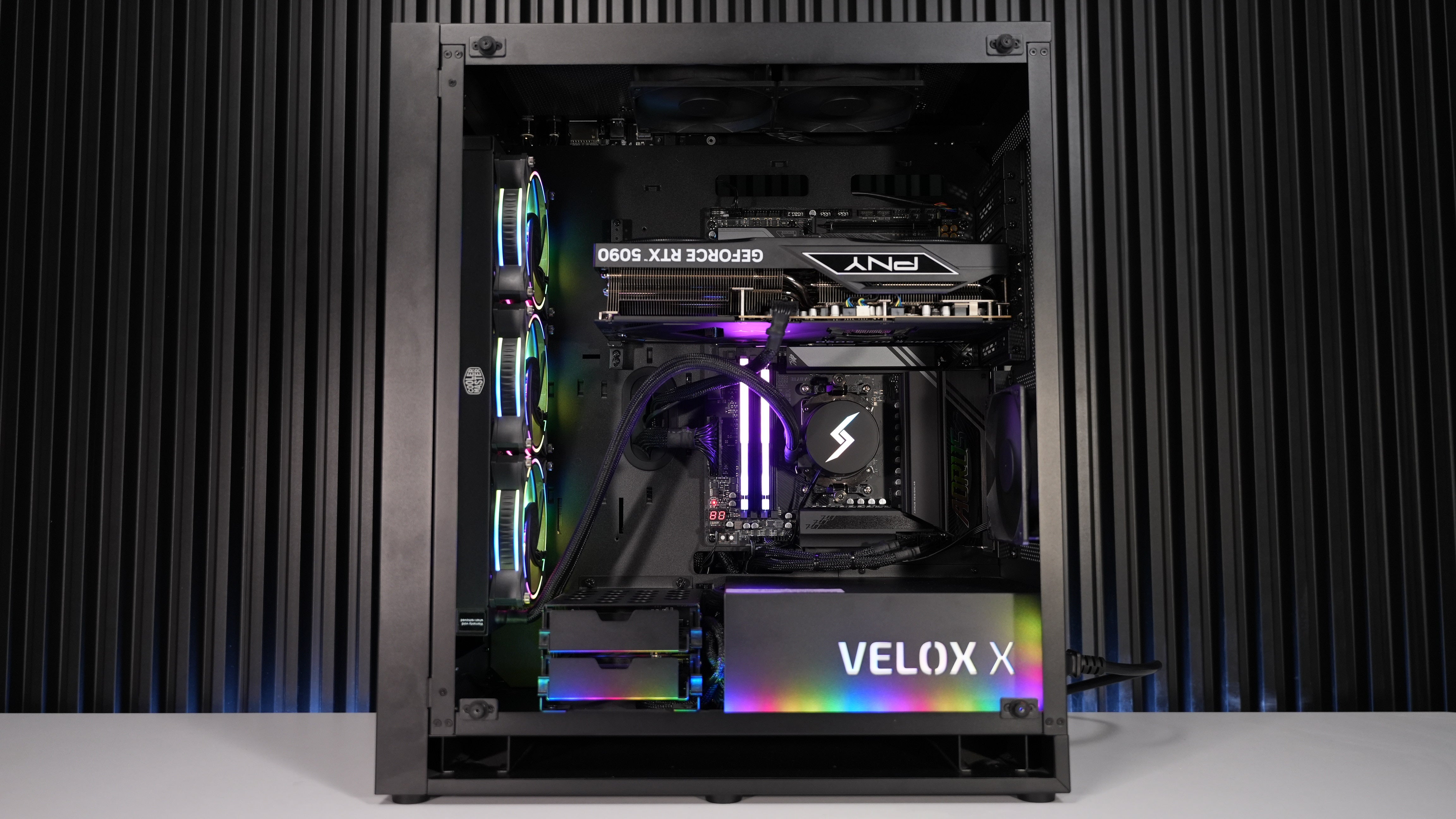 Ryzen 7 9800X3D + RTX 5090 Gaming/Streaming PC