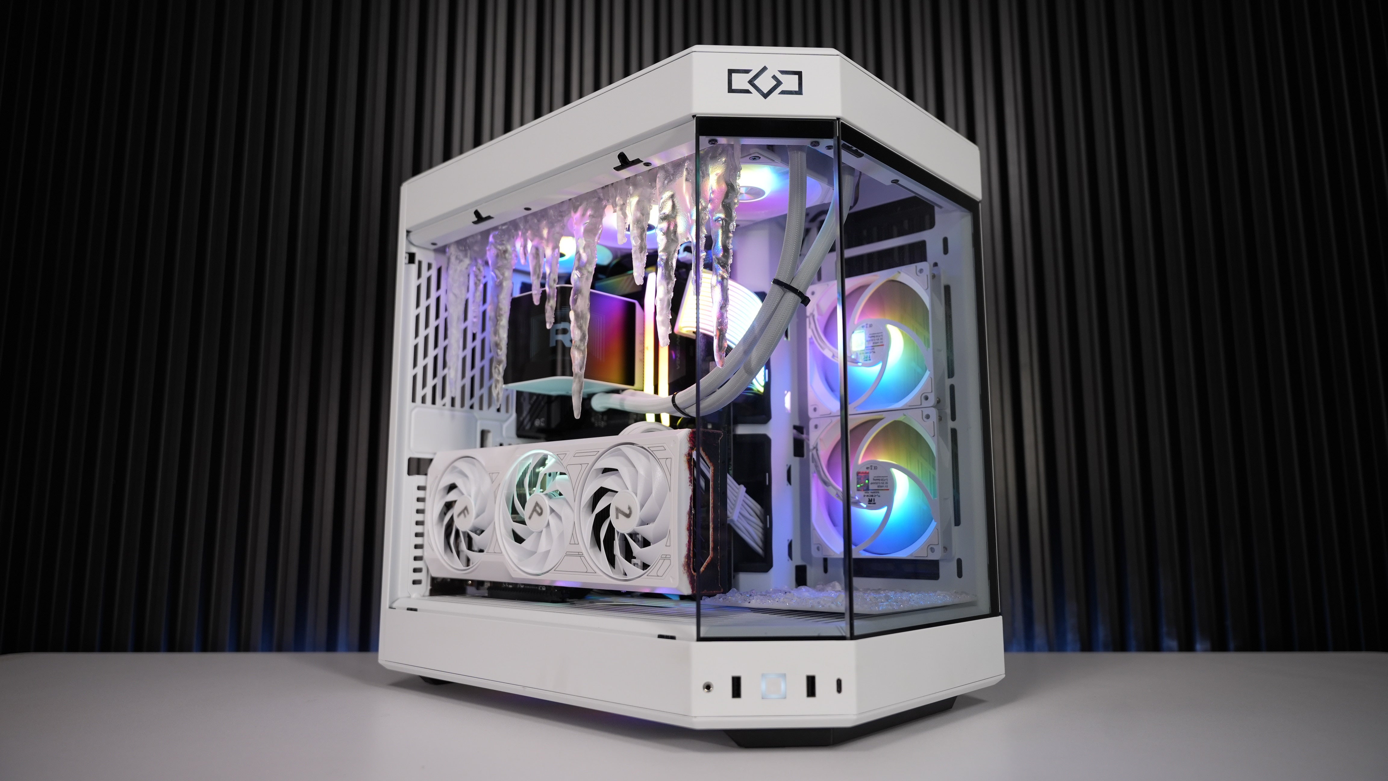 Intel i9 13900K + RX 7700XT Gaming PC