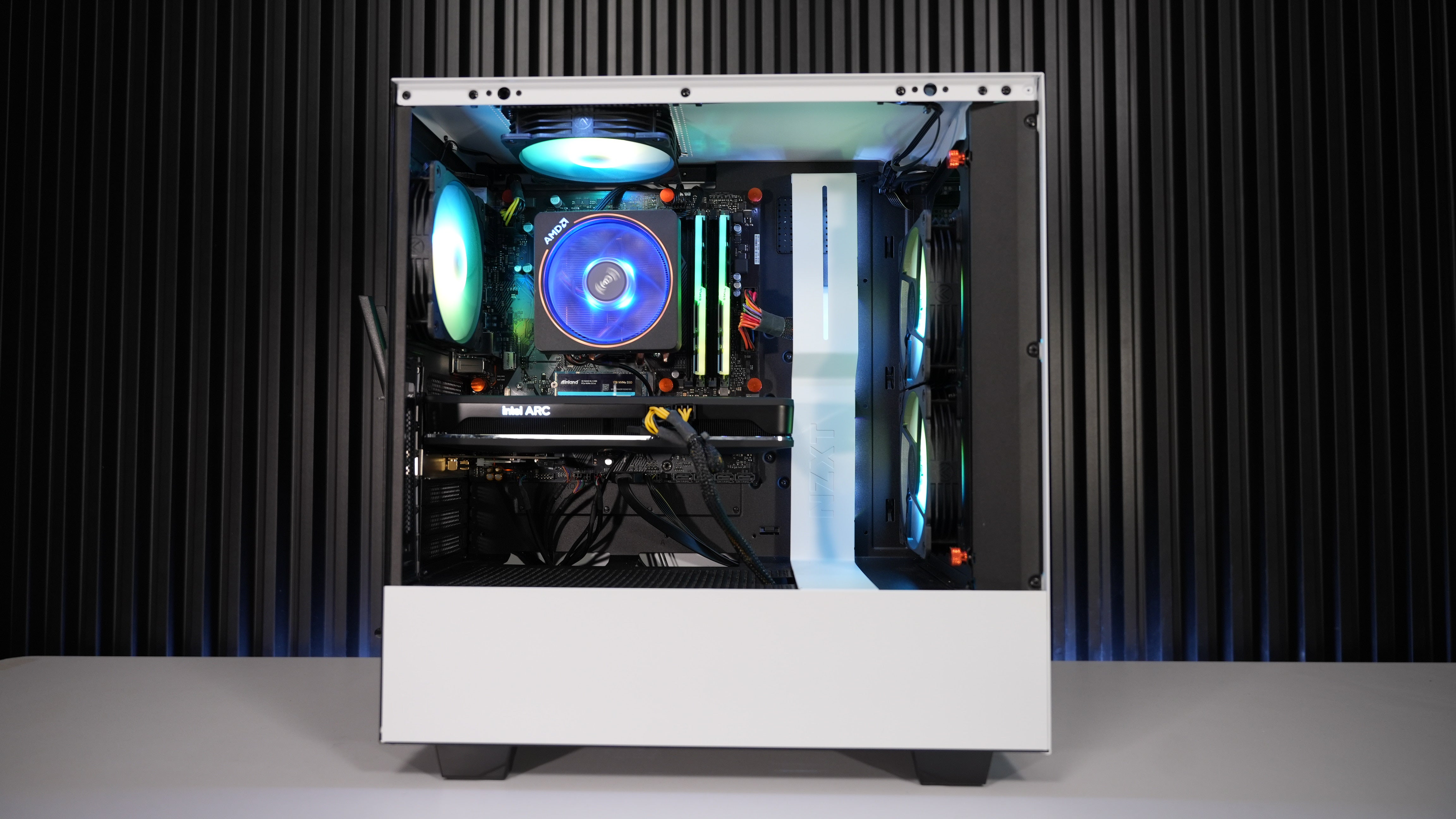 Ryzen 7 3700X + Arc A750 Gaming PC