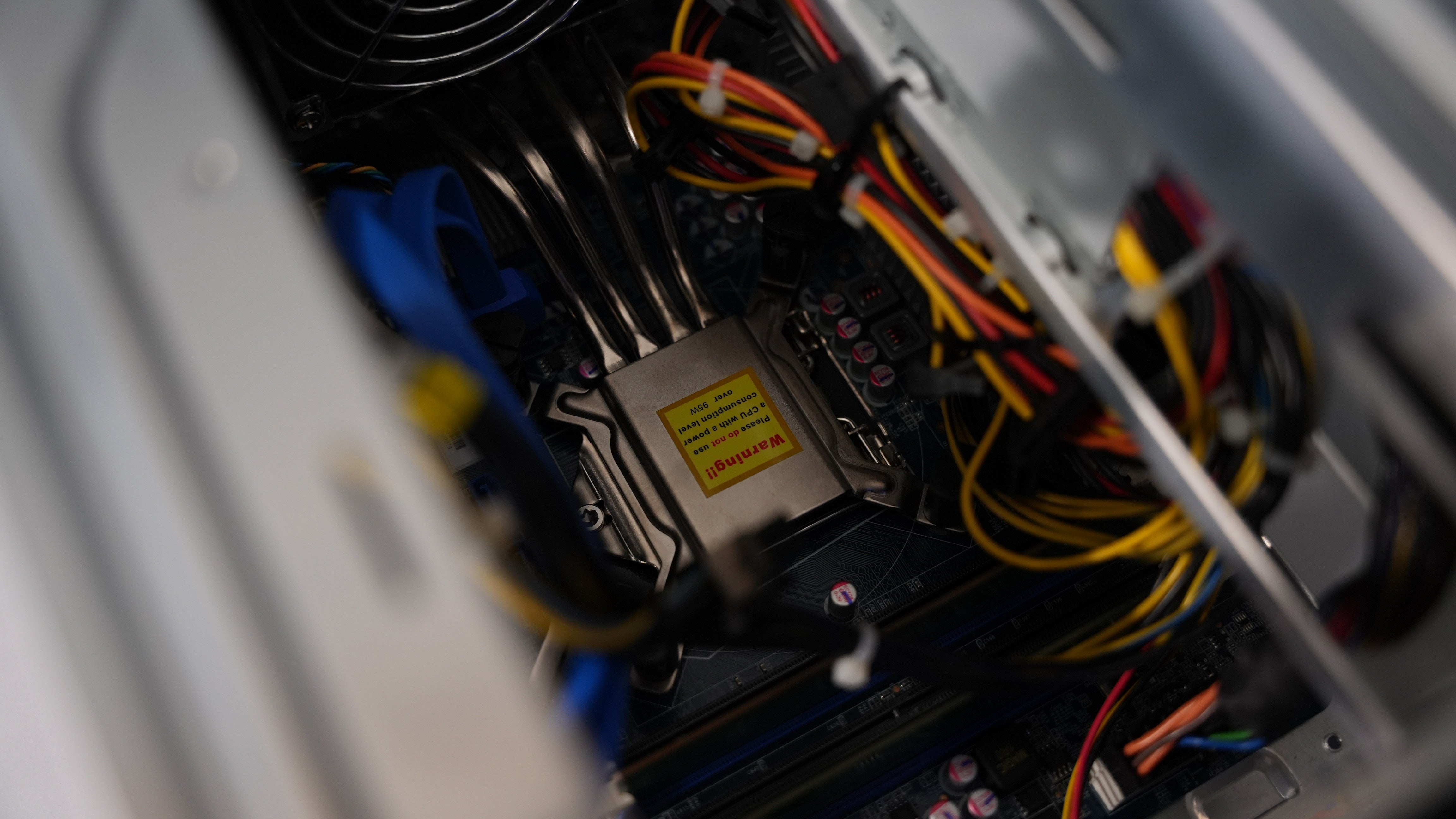Intel i7 7700T + RX 580 Budget Gaming PC