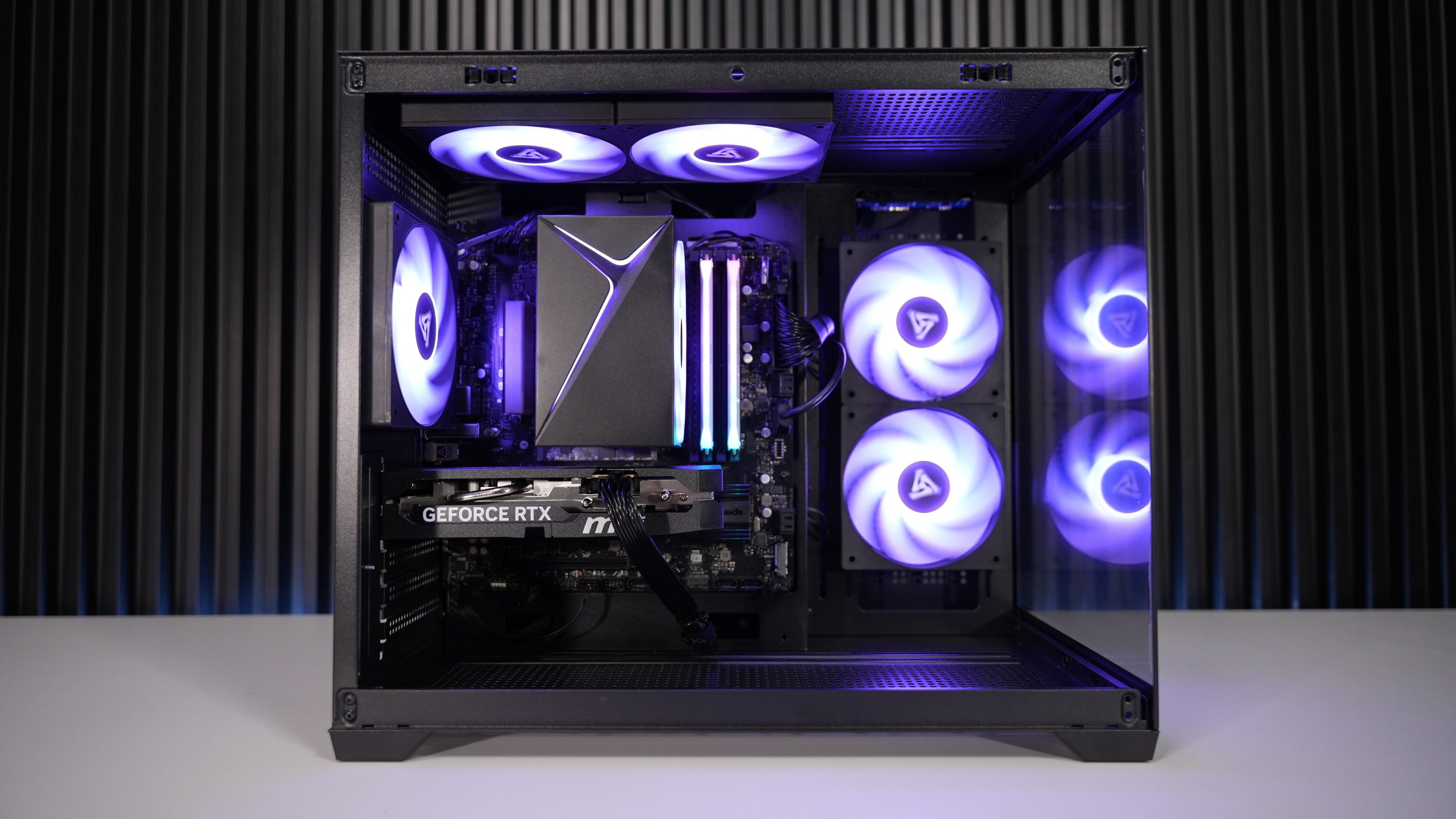 Intel i5 14400F + RTX 5060 Gaming PC
