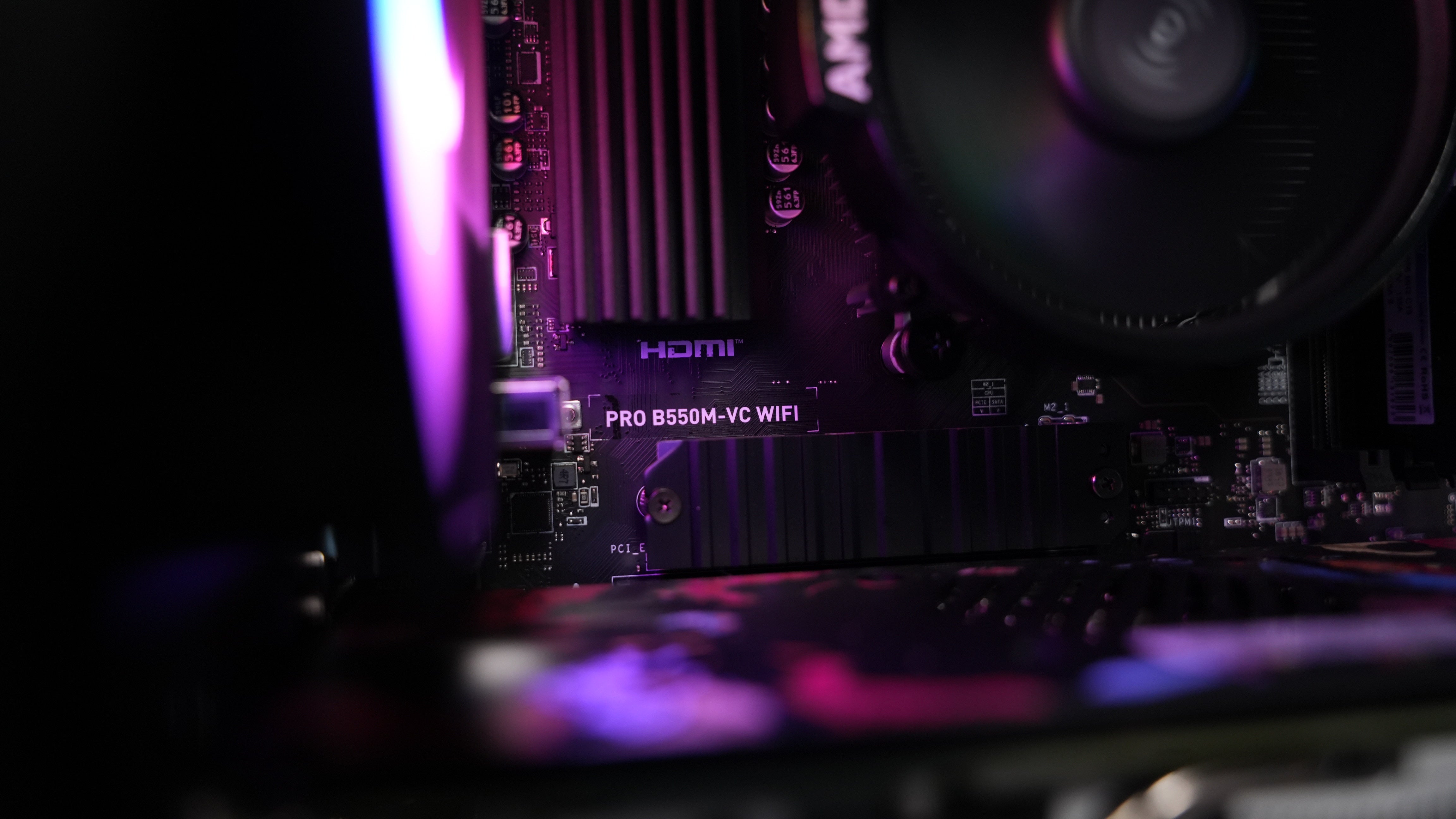 Ryzen 5 5600 + RX 590 Gaming PC