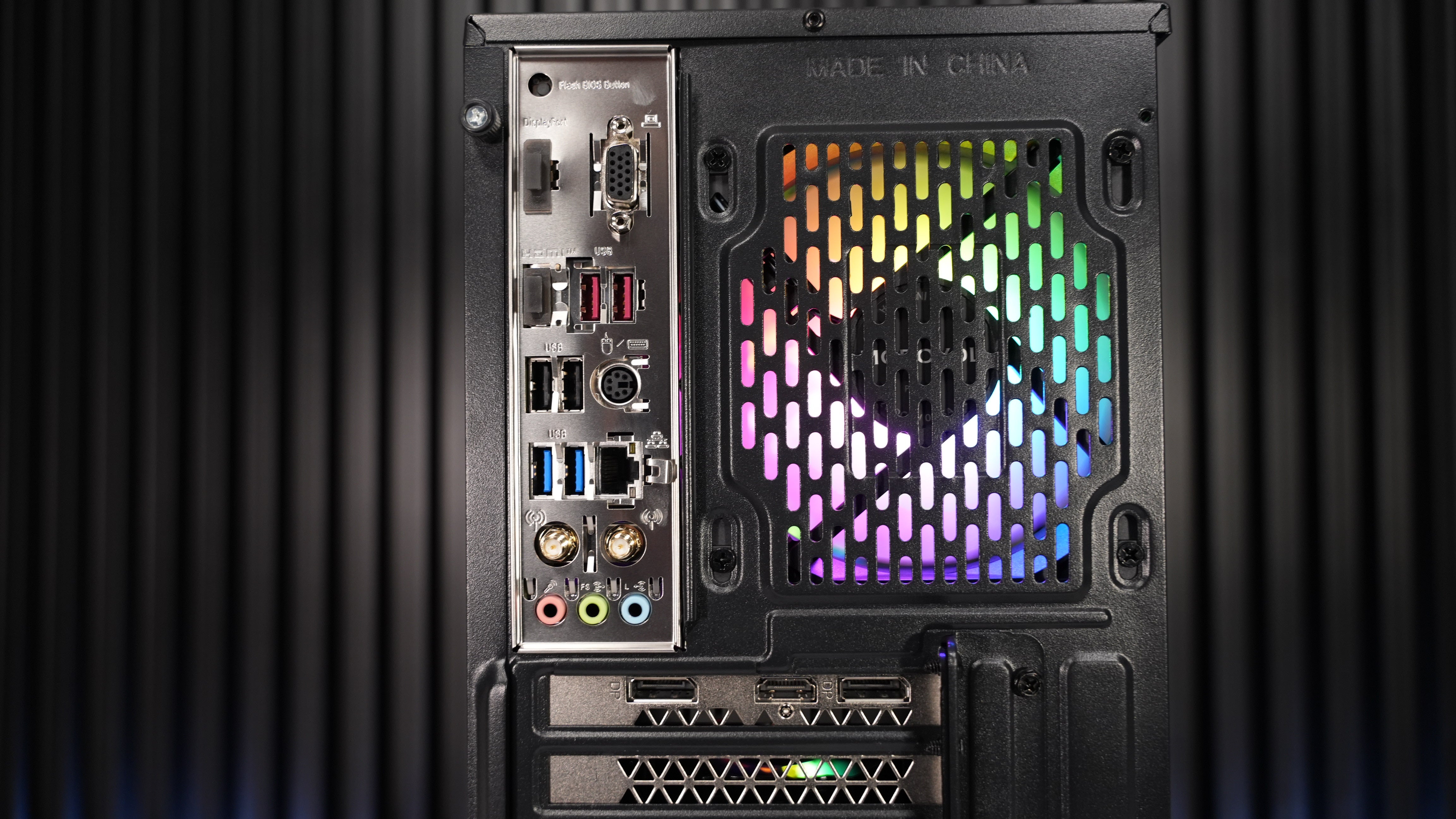 Ryzen 5 5600 + RX 590 Gaming PC