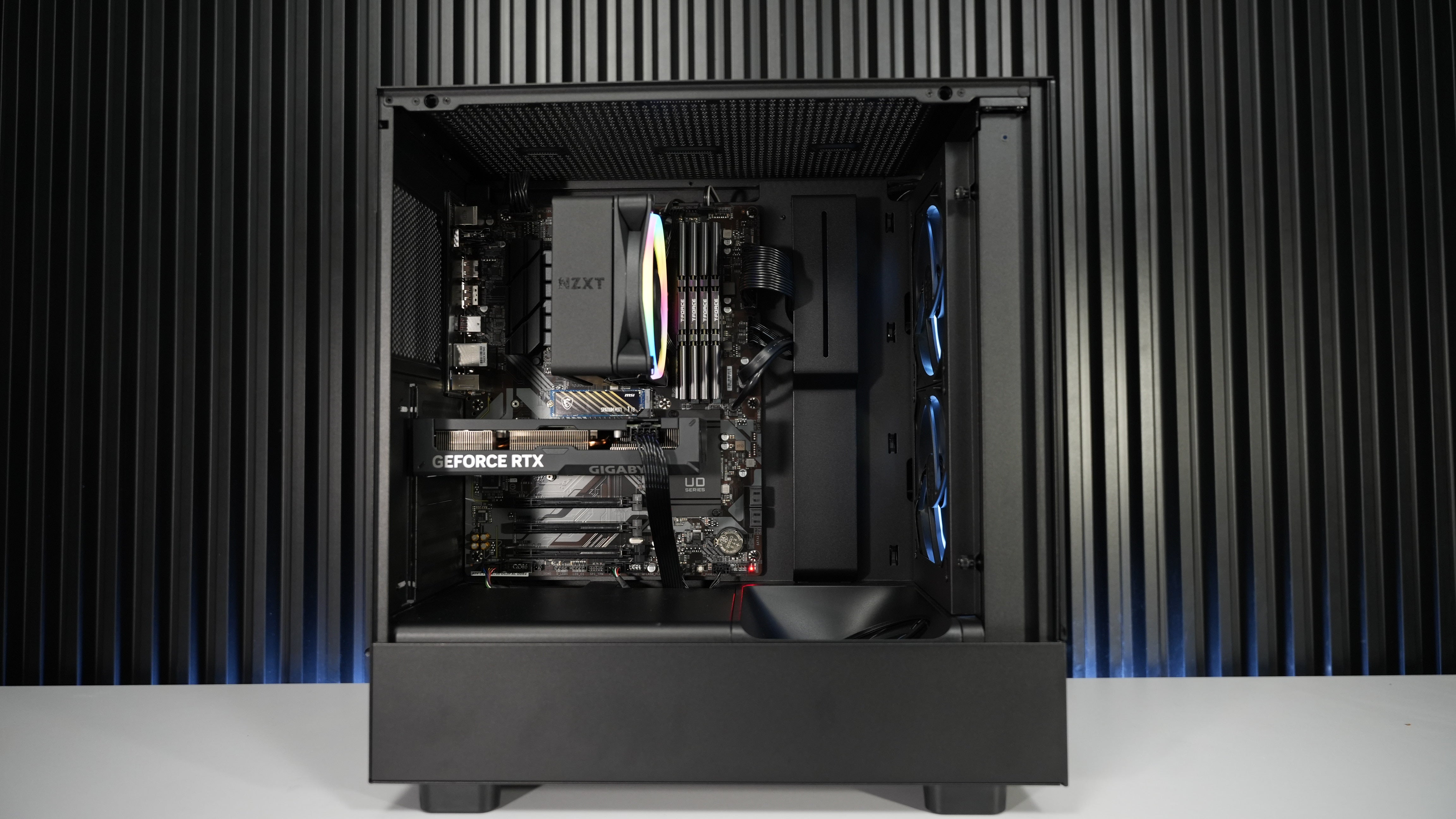 Intel i5 12400F + RTX 4060Ti Gaming PC