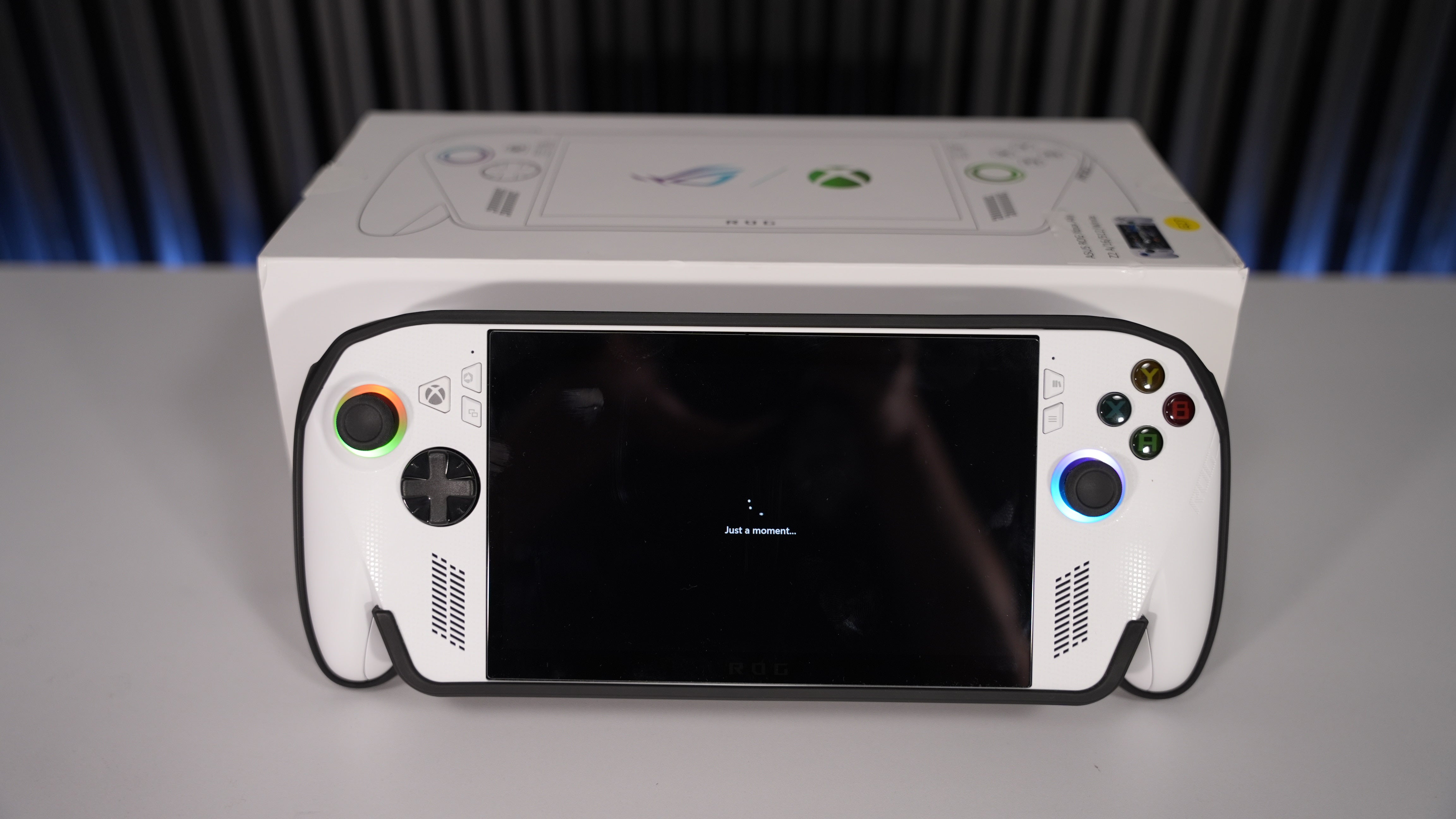 ROG Xbox Ally - Gaming Handheld