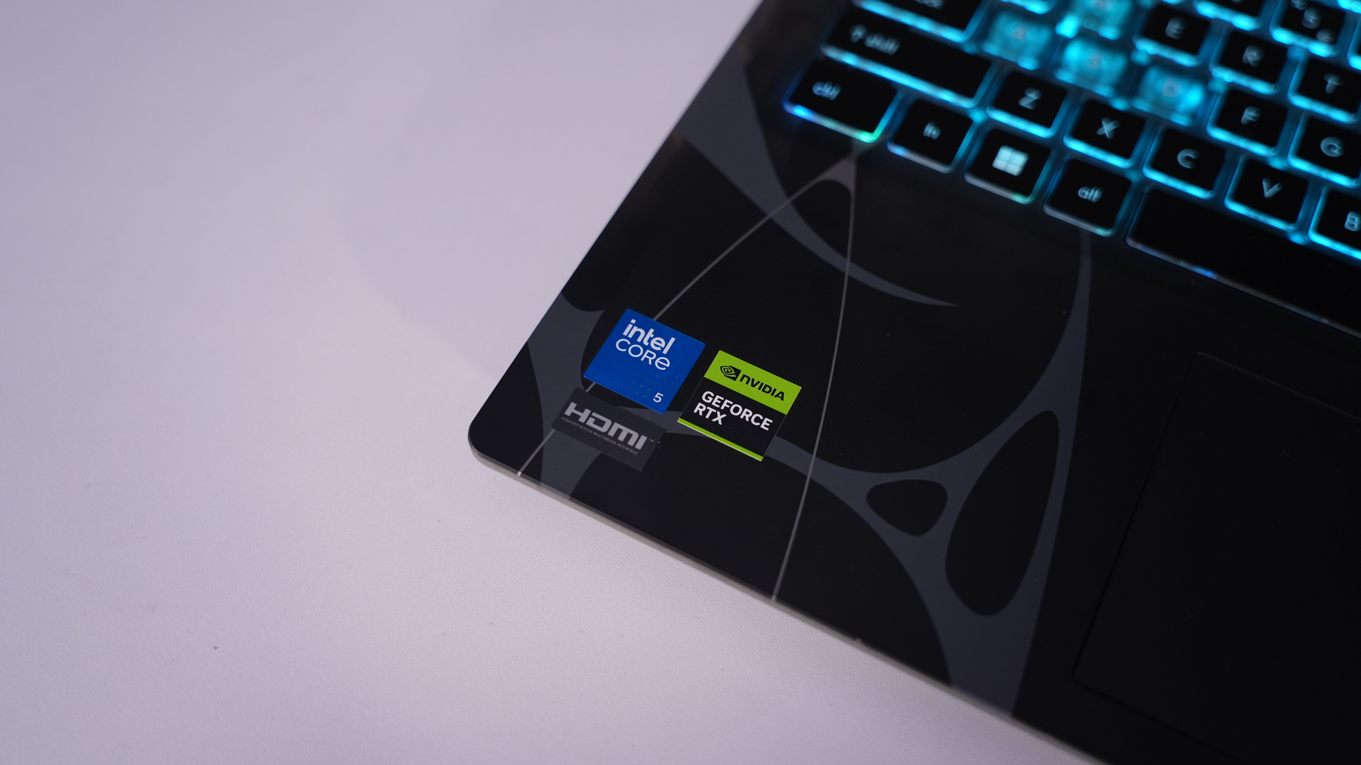 Intel Core 5 210H + RTX 5060 Gaming Laptop