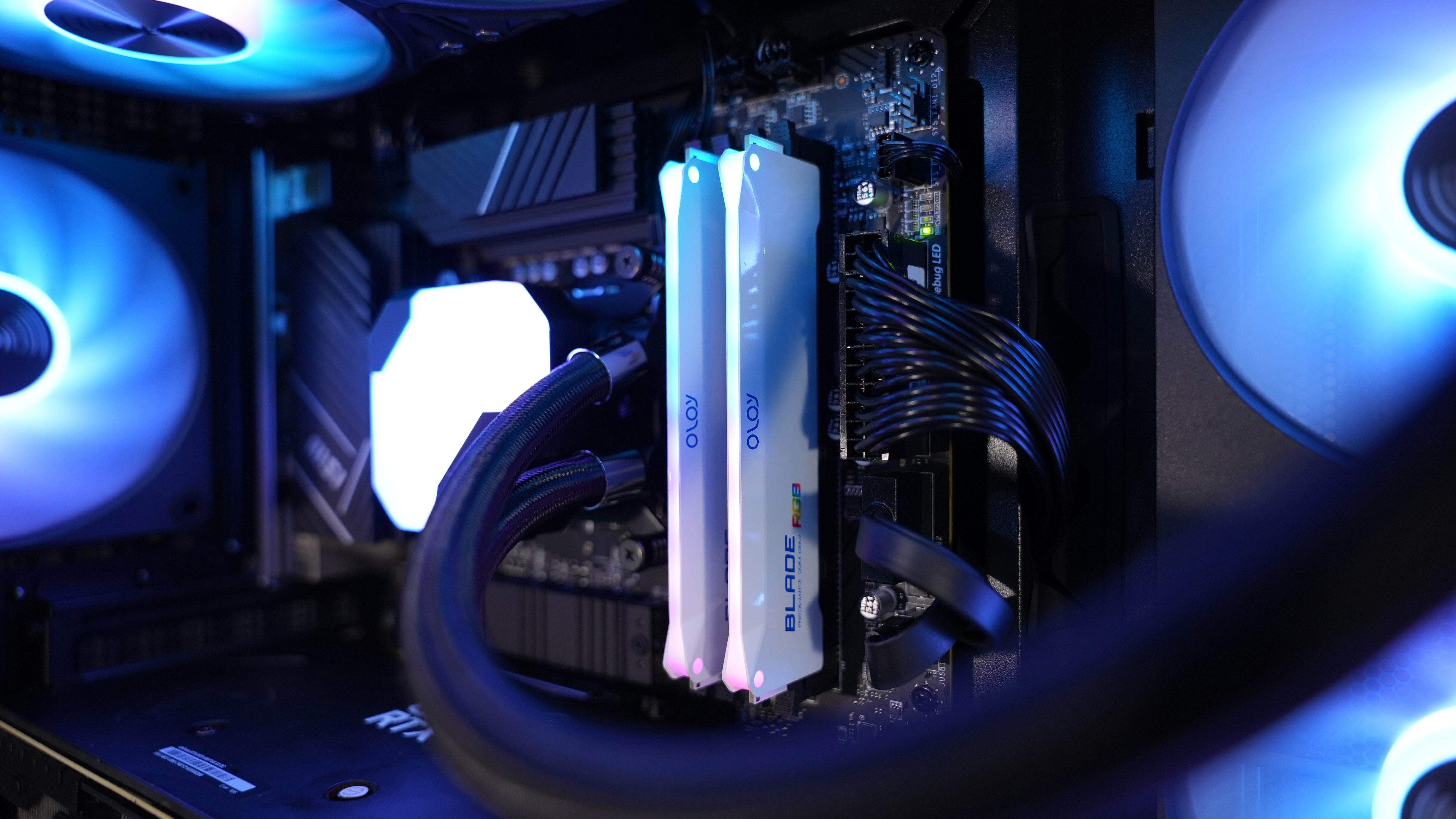 Intel i5 12600KF + RTX 3070 Gaming PC