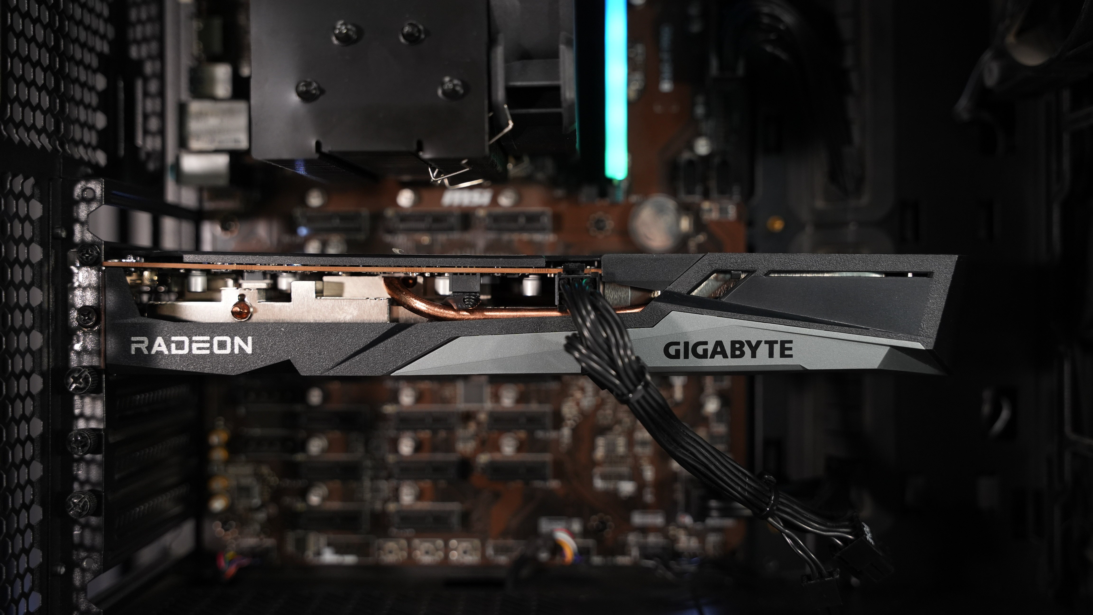 Intel i5 9400F + RX 6500XT Gaming PC