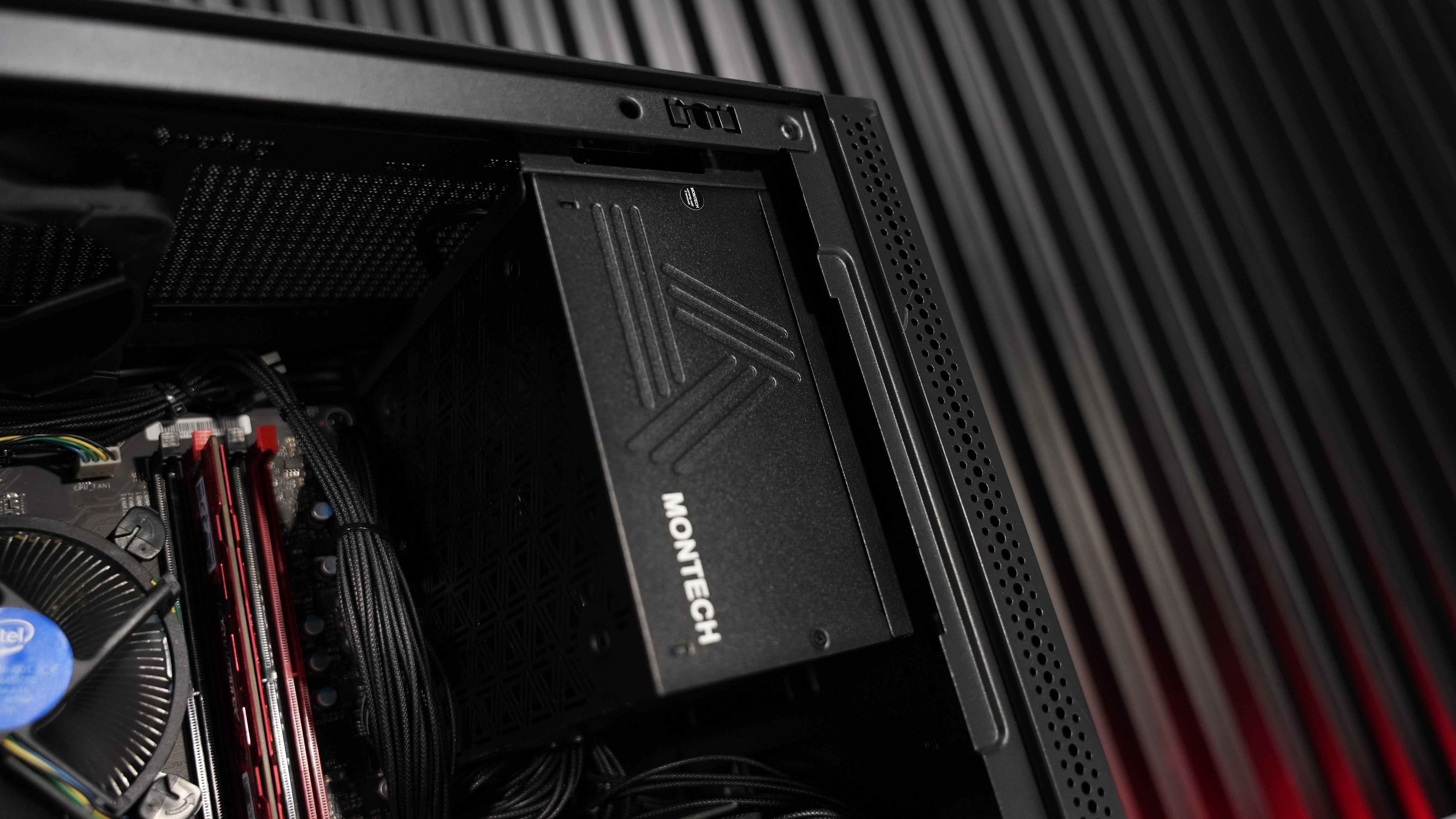 Intel i5 7500 + GTX 980Ti Budget Gaming PC