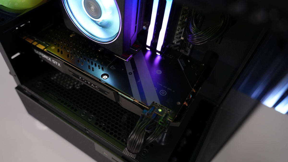 Ryzen 7 3800X + GTX 1080 Ti Gaming PC