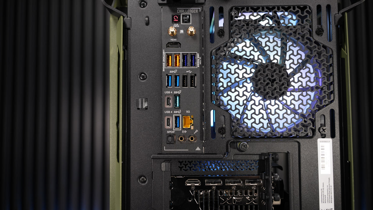 Ryzen 7 7700X3D + RX 9070 Gaming/Streaming PC