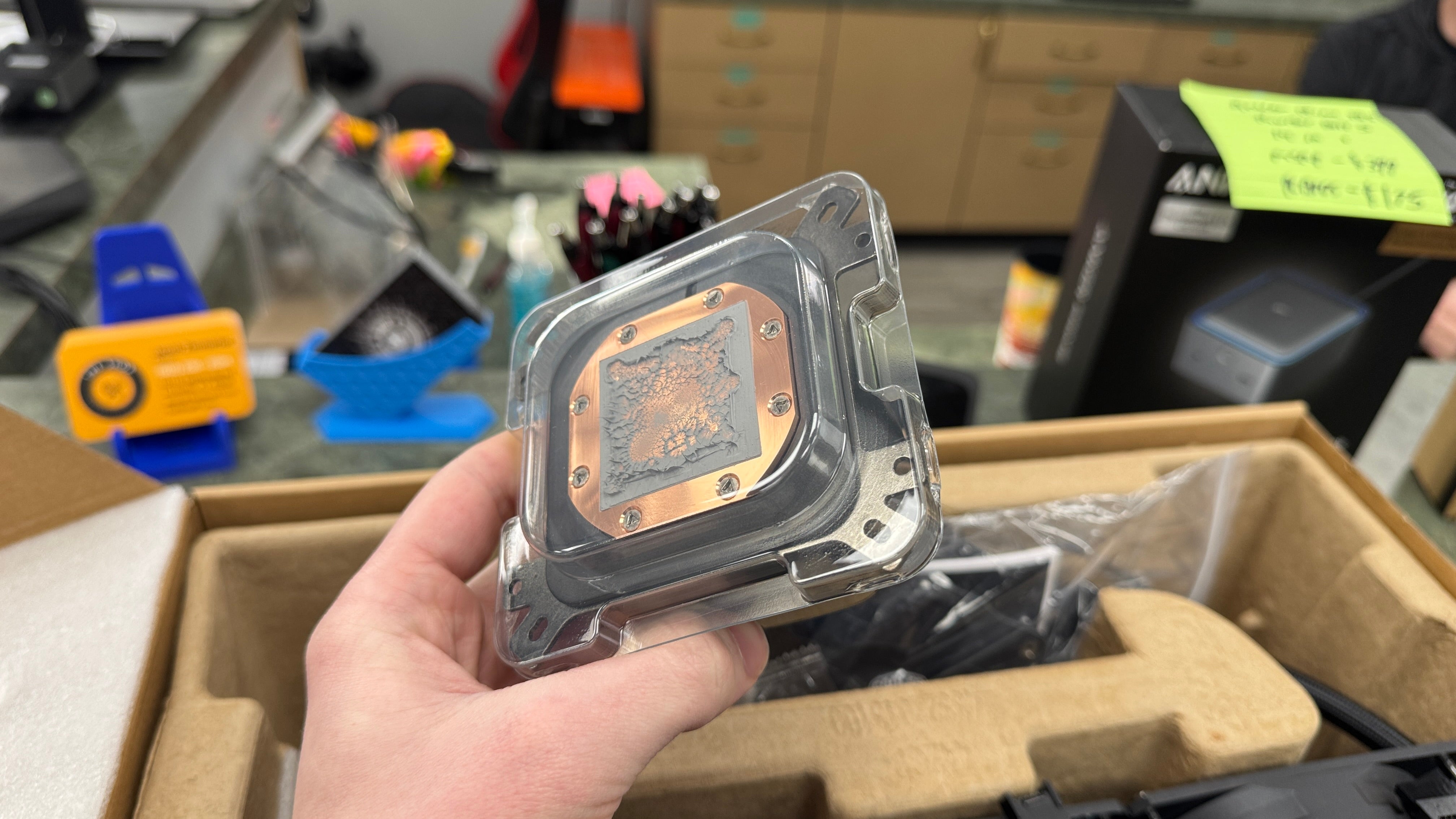 Cooler Master - Elite Liquid 360MM AIO (Slightly Loud Pump)