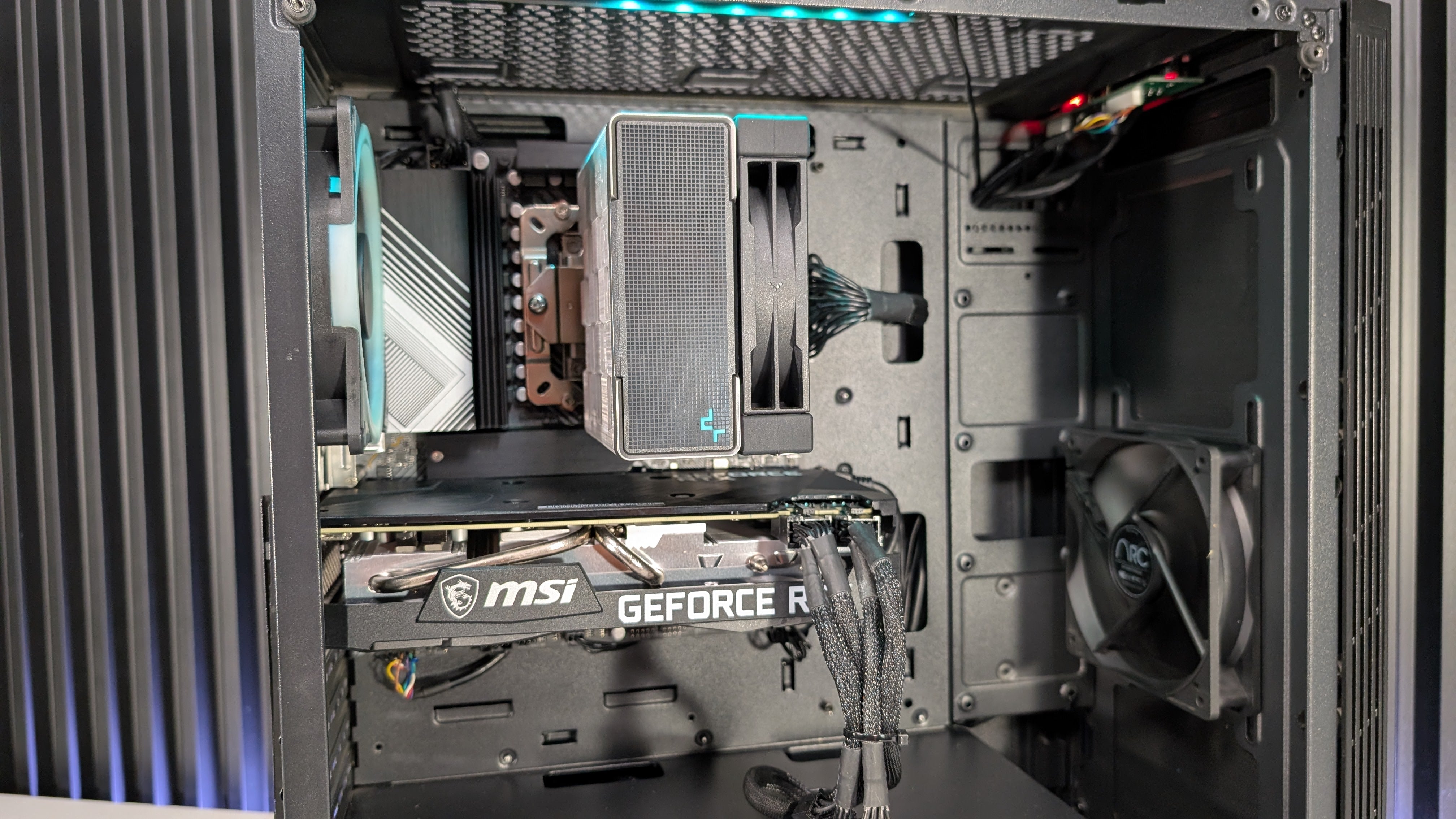 Ryzen 5 7600X + RTX 3070 8GB Gaming/Streaming PC