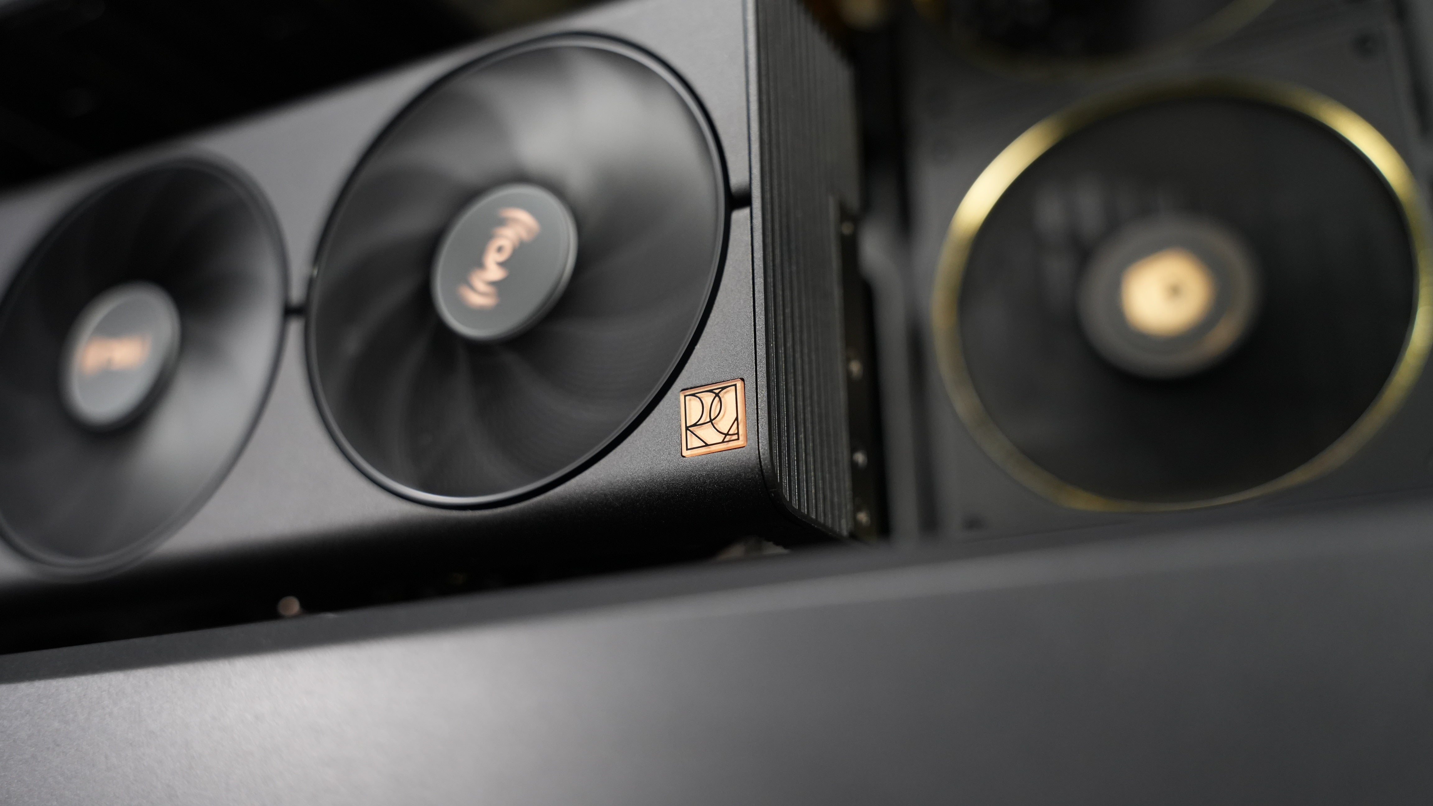Intel i7 12700K + RTX 4070 Super Gaming/Streaming PC