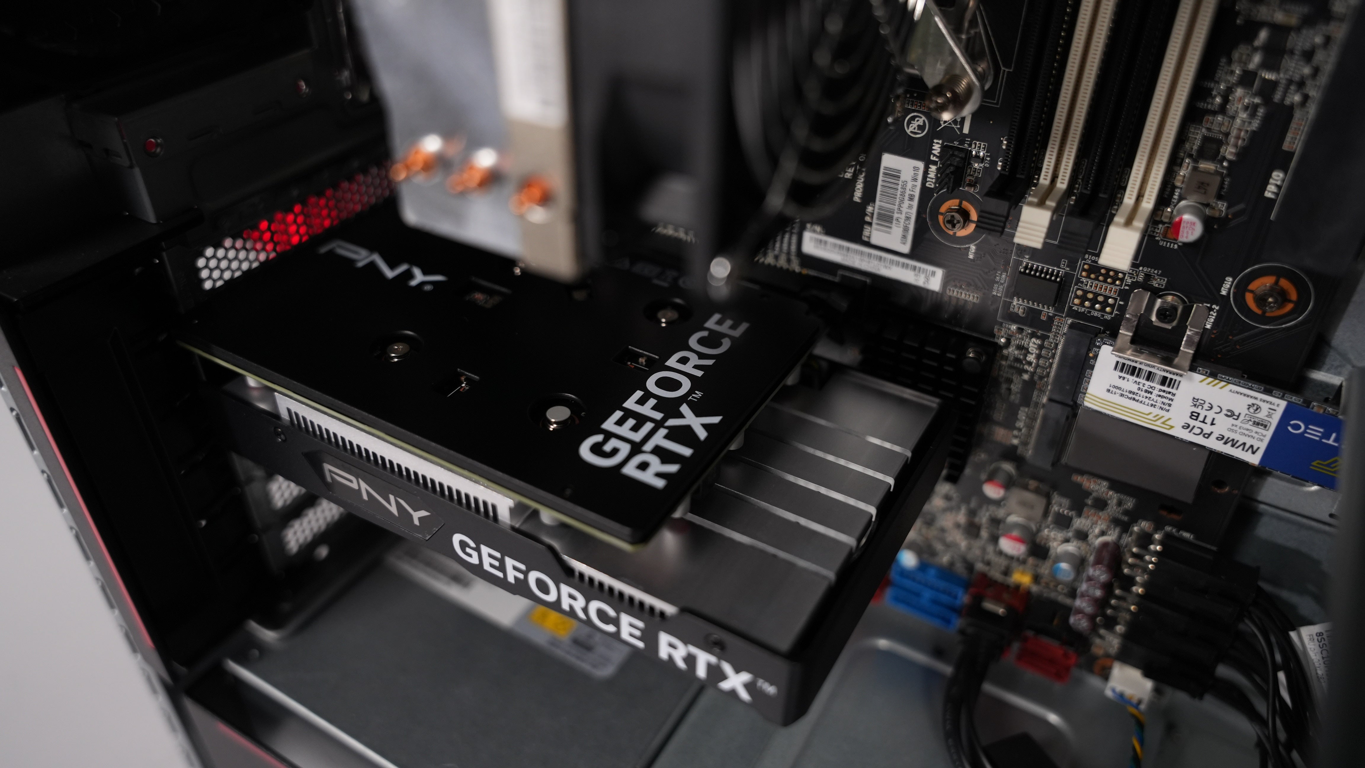 Intel i7 8700 + RTX 3050 6GB Workstation Gaming PC