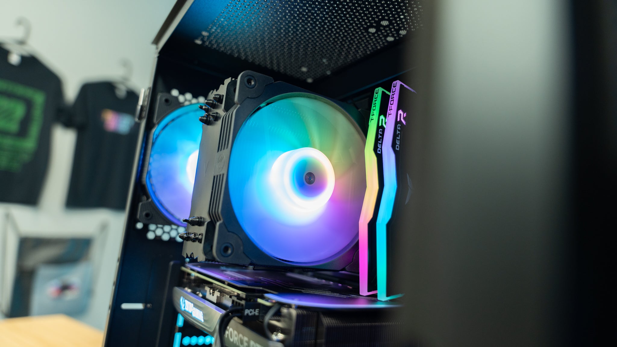 Premium Streamer PC - Intel i5 12400F + RTX 4060