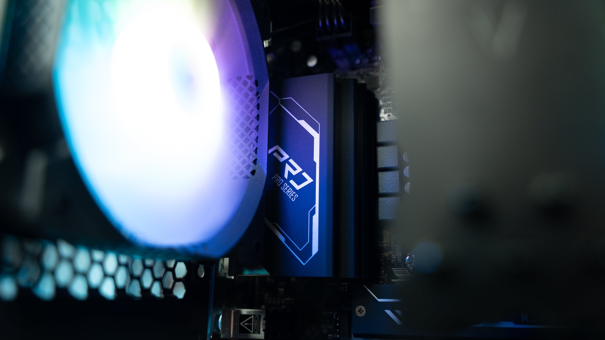 Premium Streamer PC - Intel i5 12400F + RTX 4060