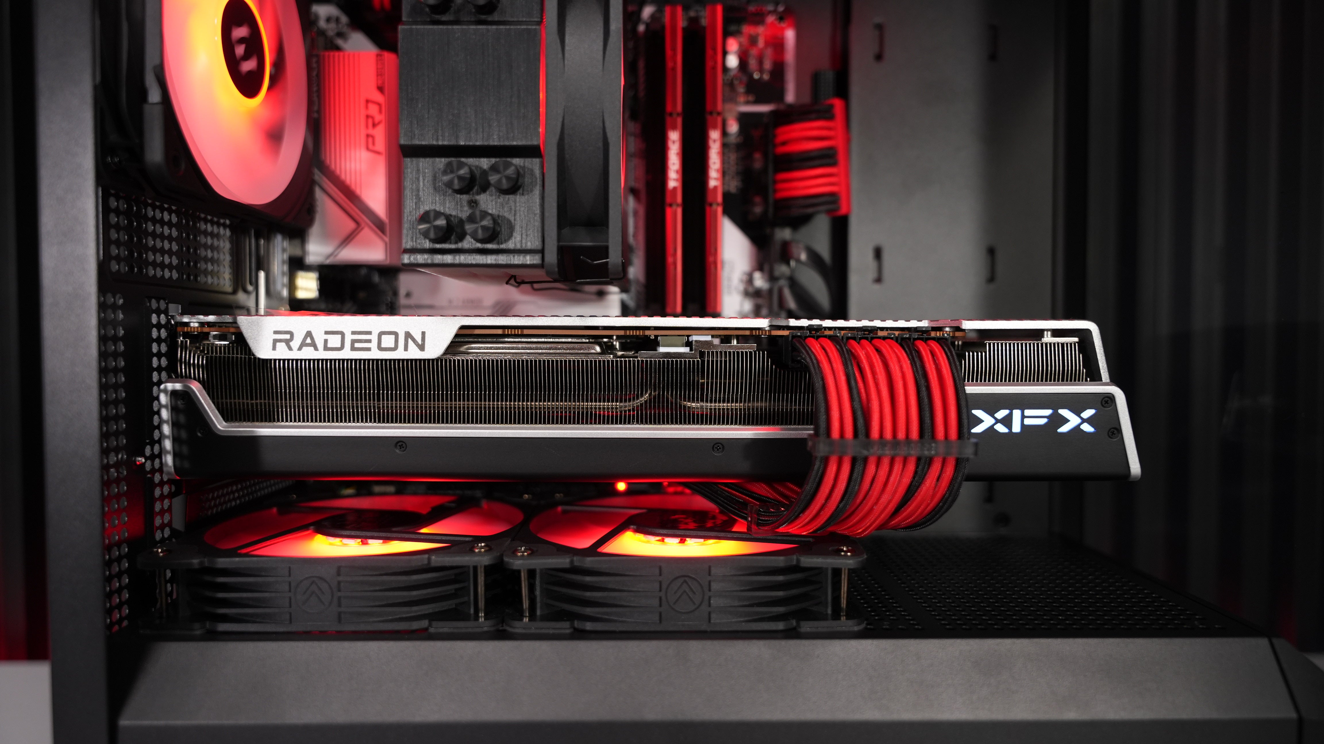 Intel i5 12600KF + RX 7900XTX Gaming/Streaming PC