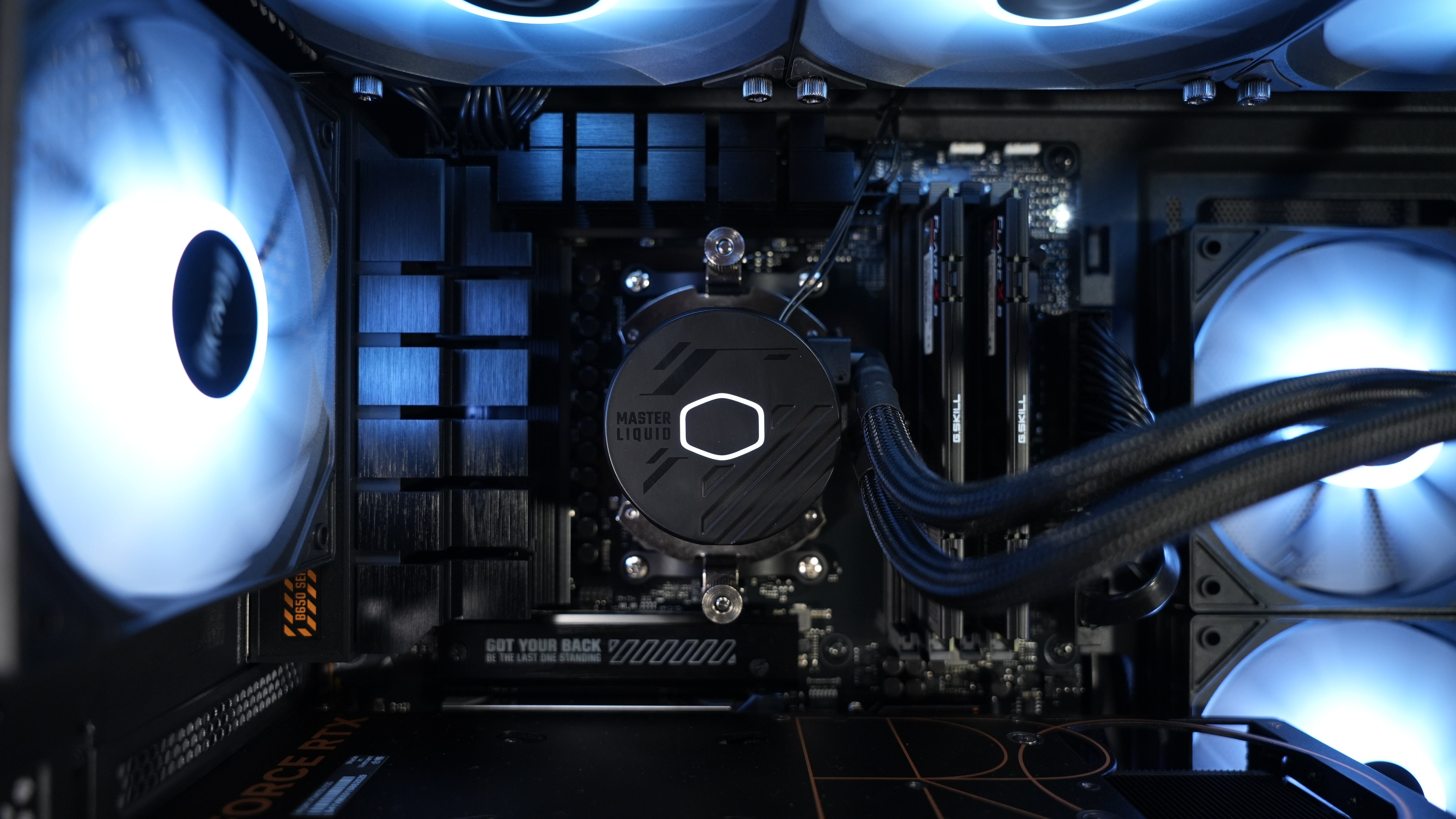 Ryzen 5 7600X3D + RTX 4070 Super Gaming/Streaming PC
