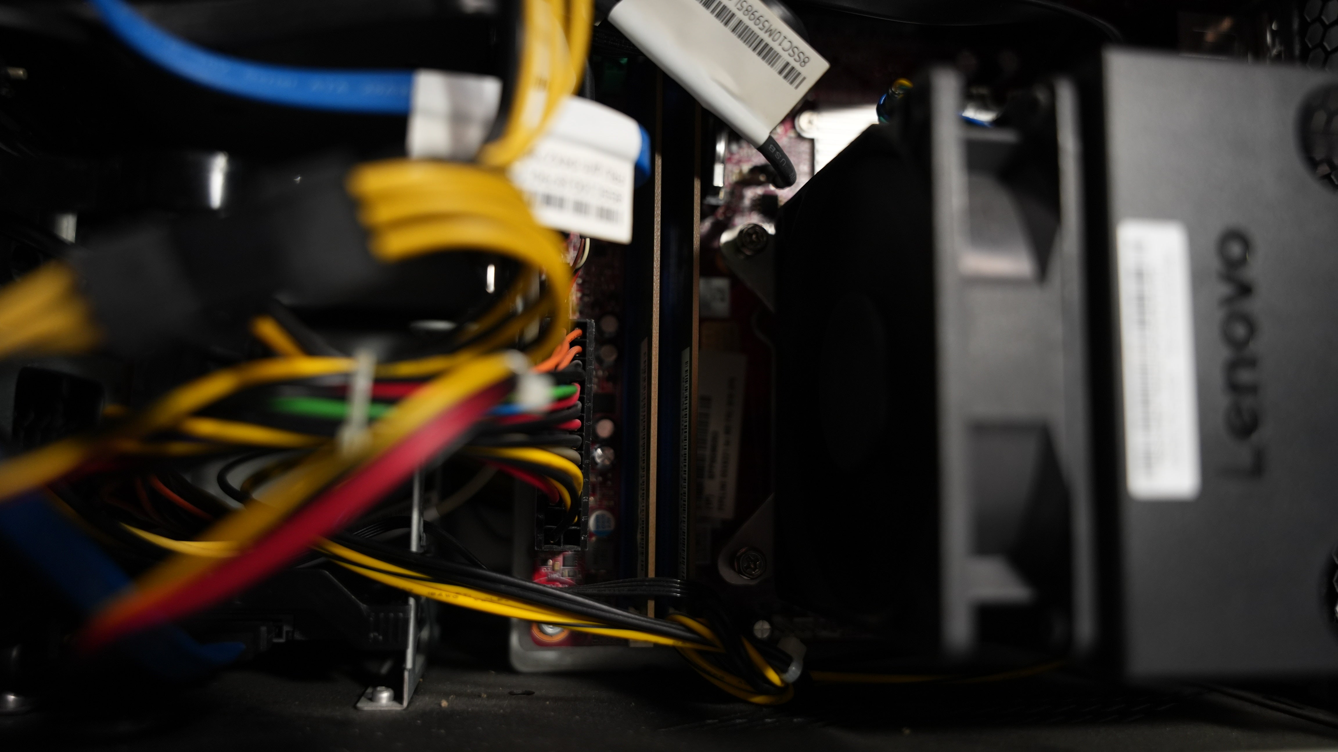 Intel i7 7700 + GTX 1060 Budget Gaming PC