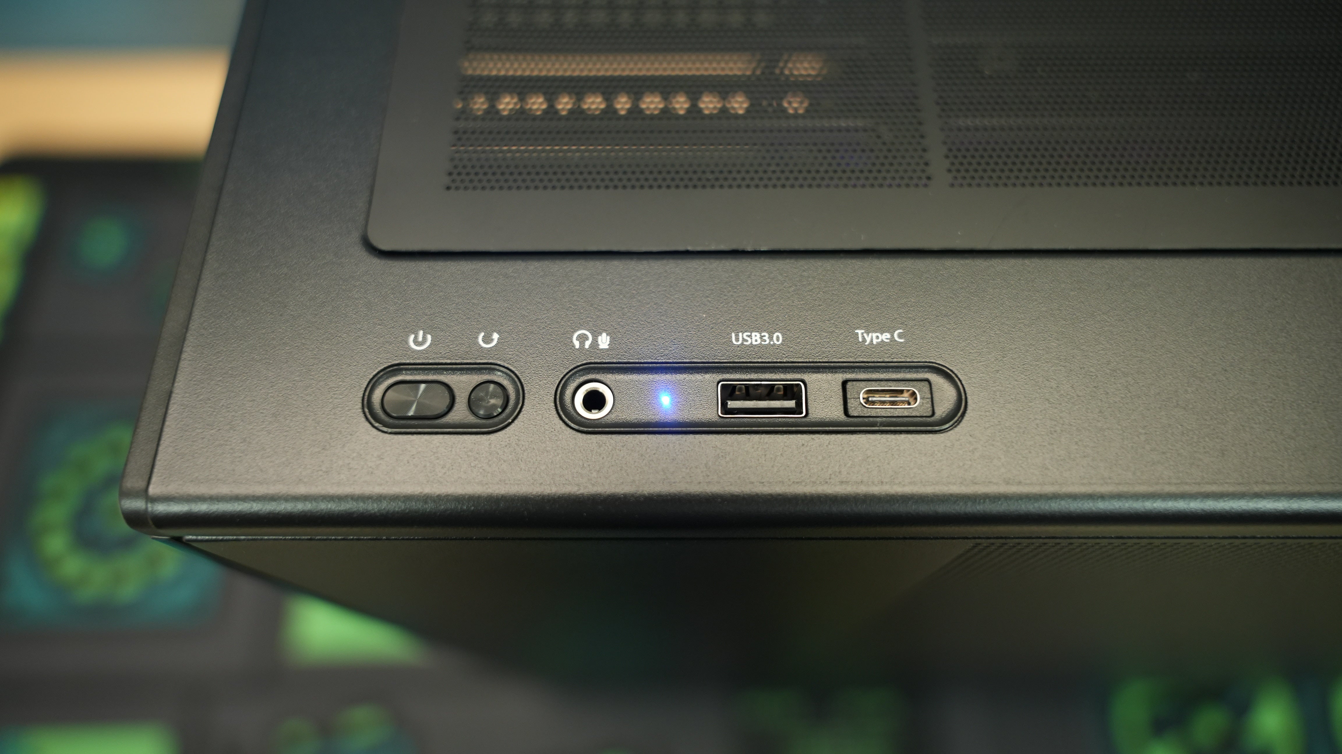 Professional Streamer PC - Ryzen 5 9600X + RX 9070