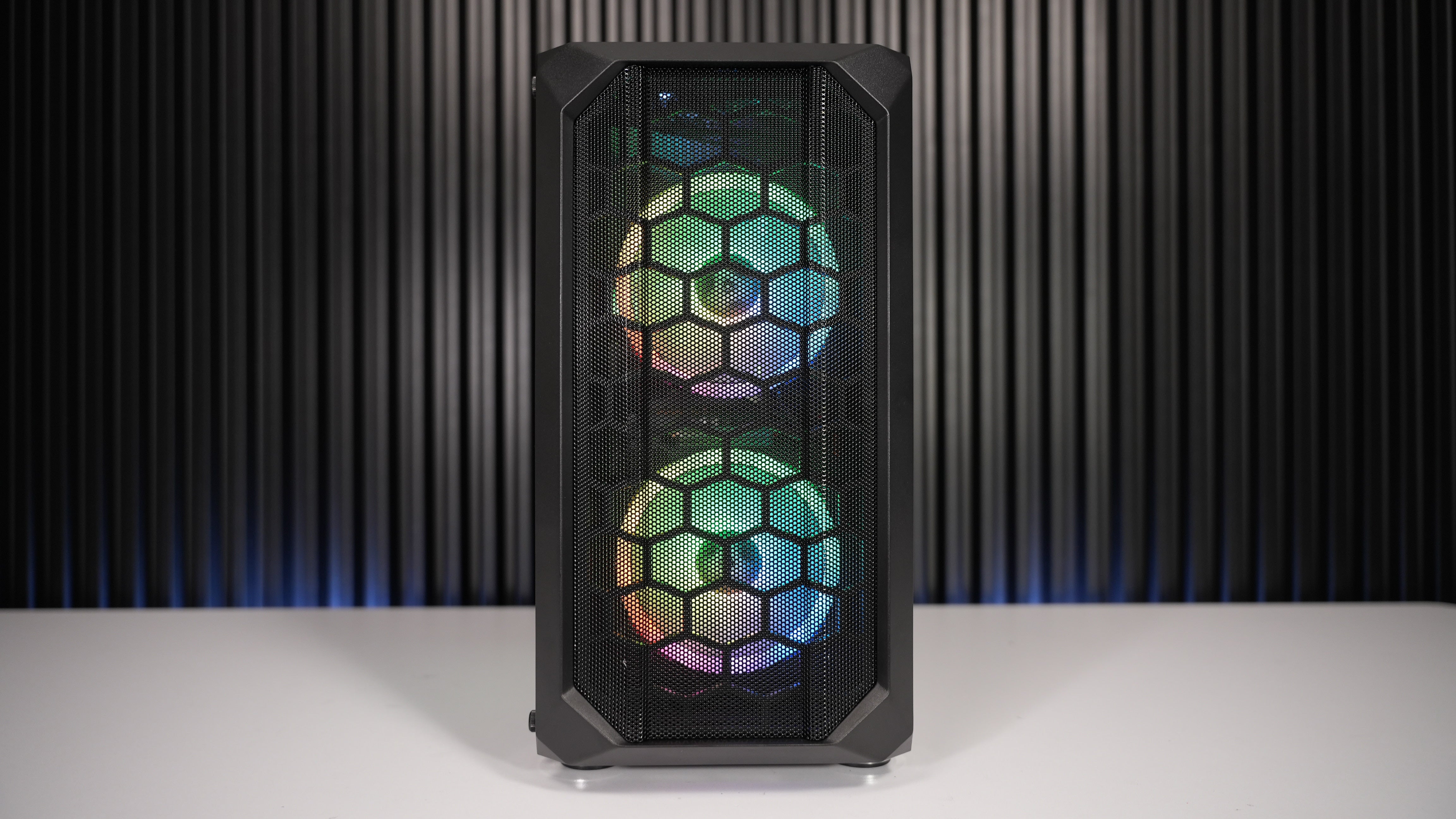 Intel i5 12400F + RX 7600 Gaming PC