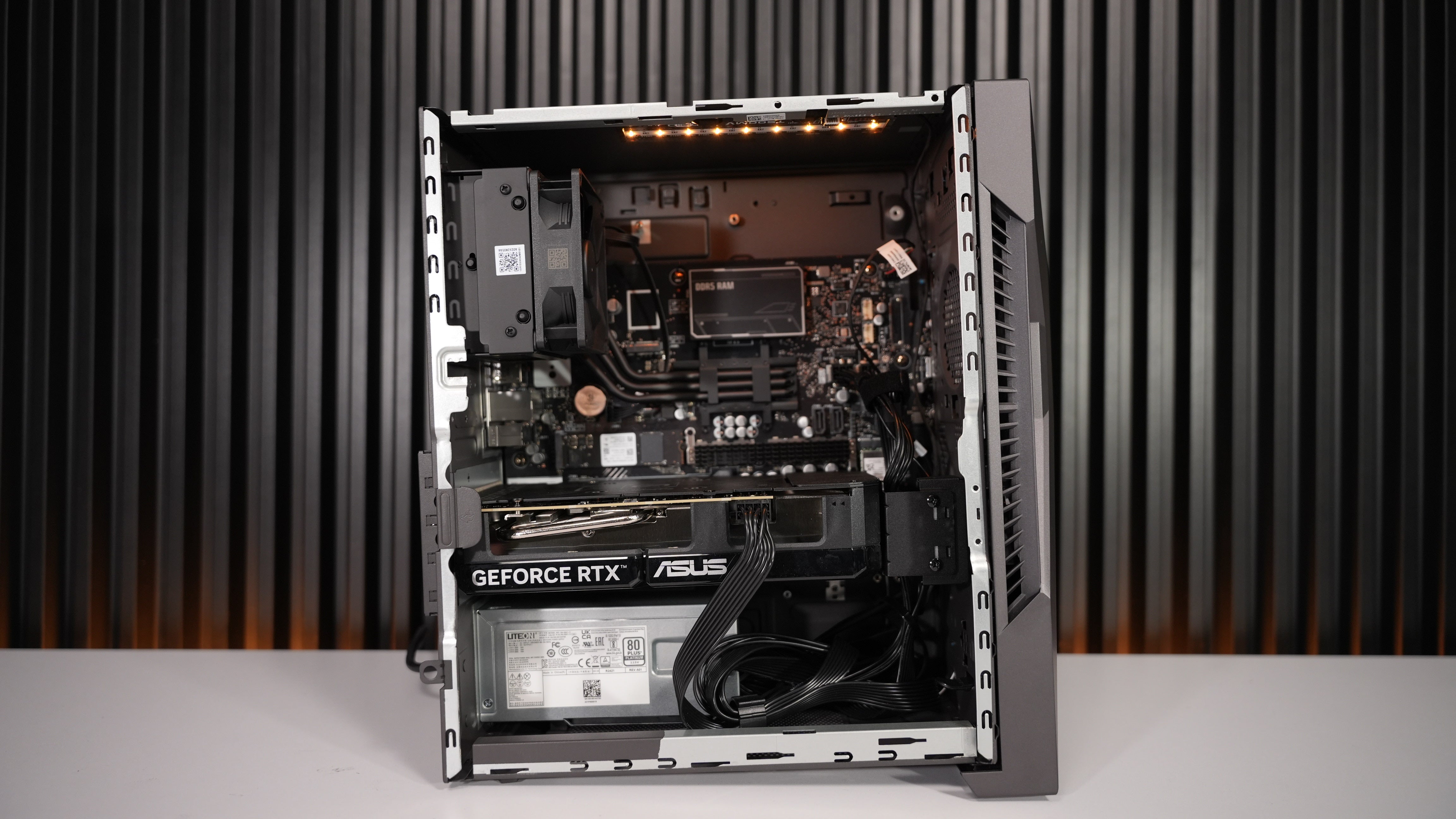 Intel i7 13620H + RTX 5060 Ti Gaming PC