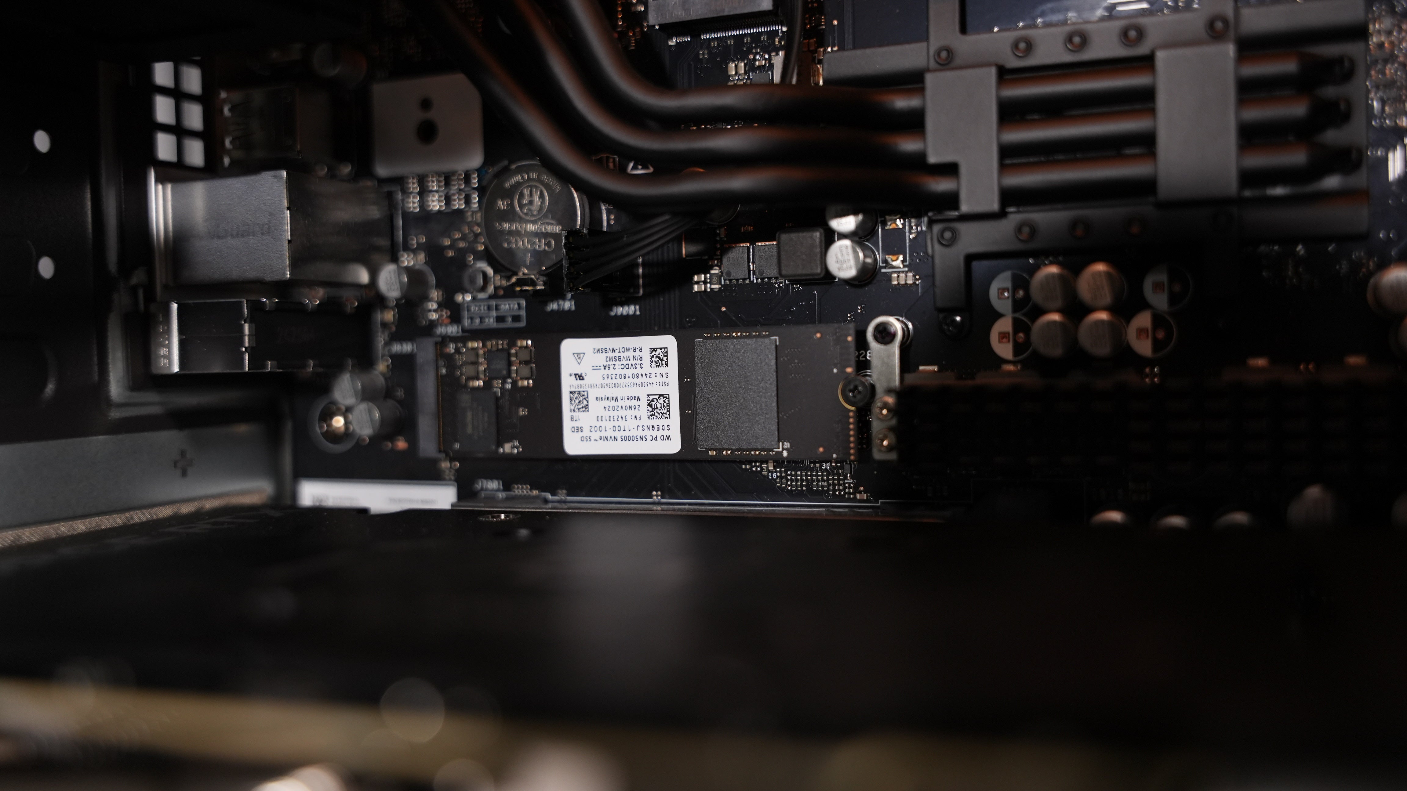 Intel i7 13620H + RTX 5060 Ti Gaming PC