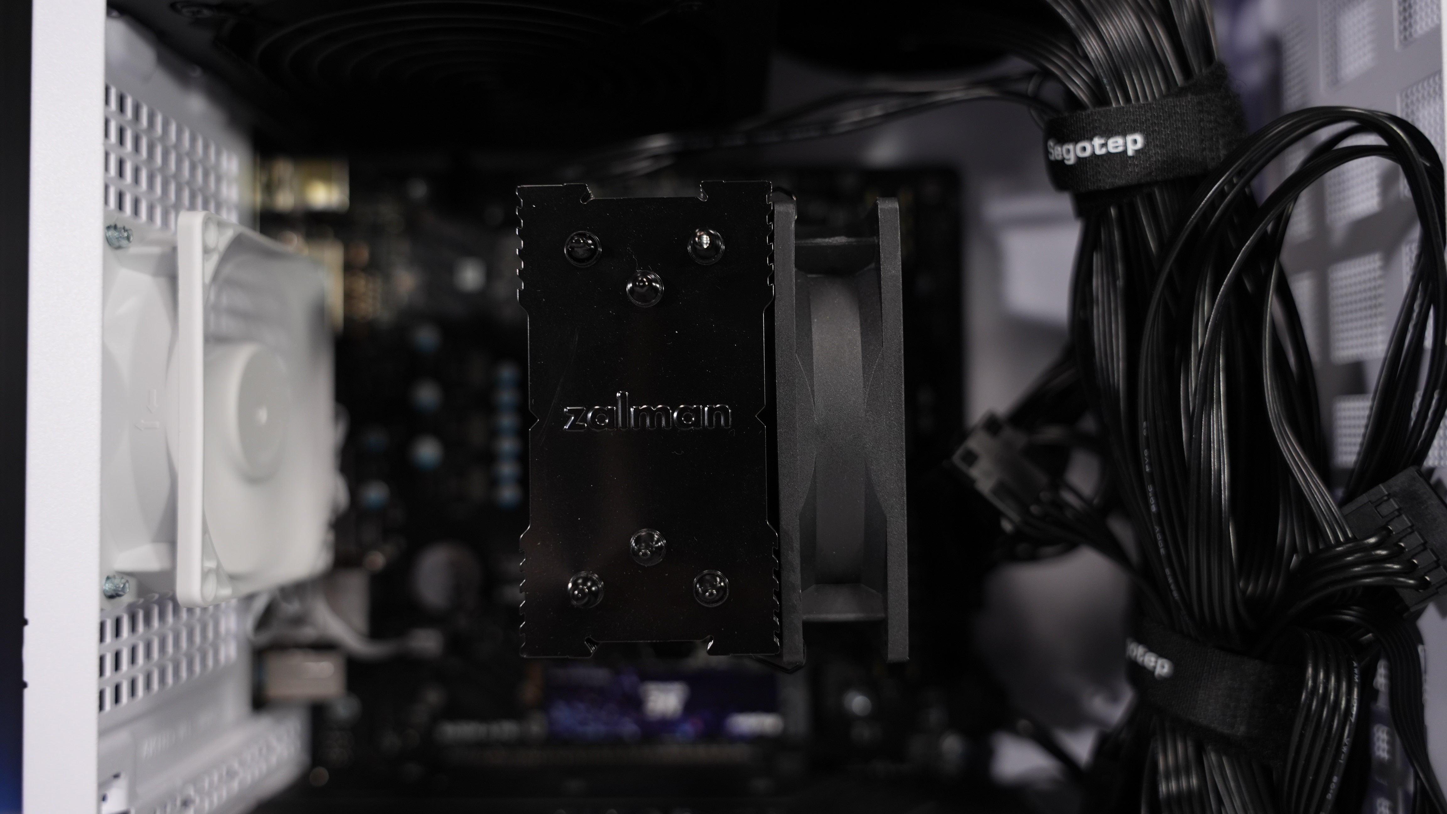 Ryzen 5 2600X + GTX 1660 OC Gaming PC