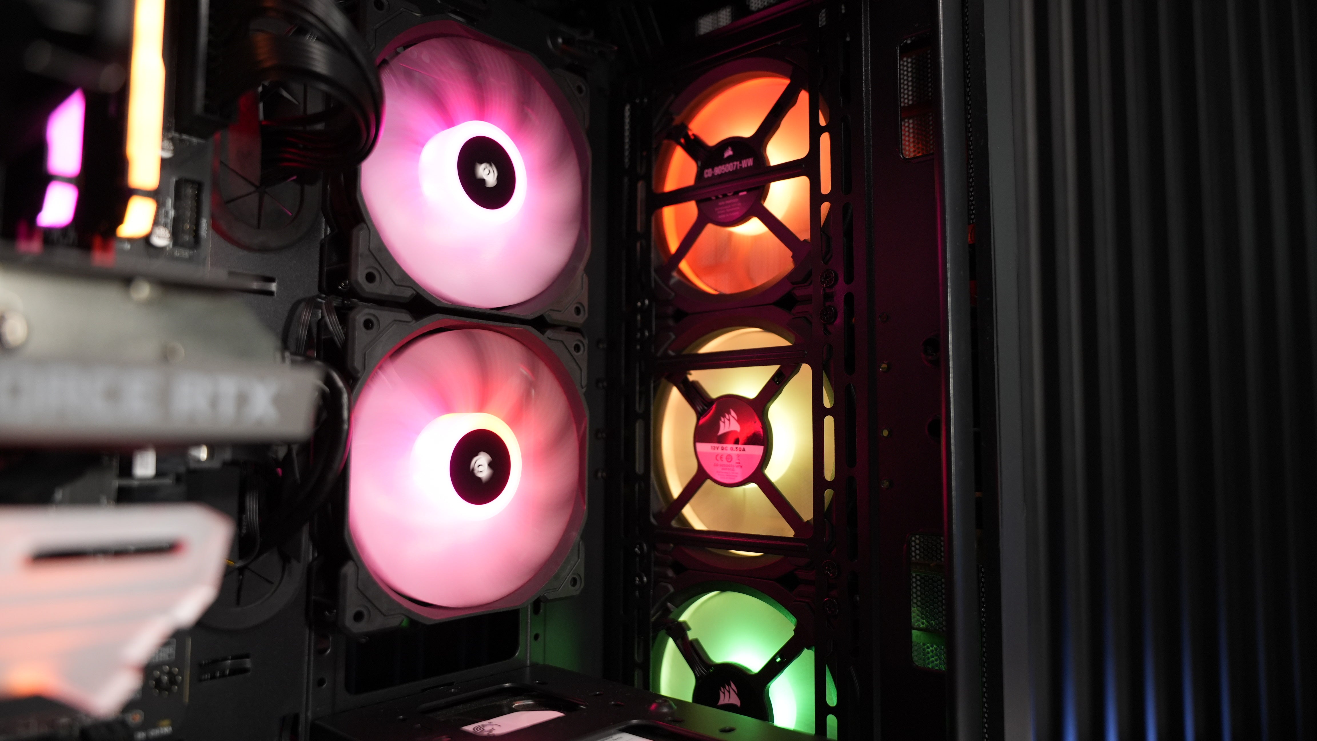 Intel i7 9700F + RTX 3060 12GB Gaming PC