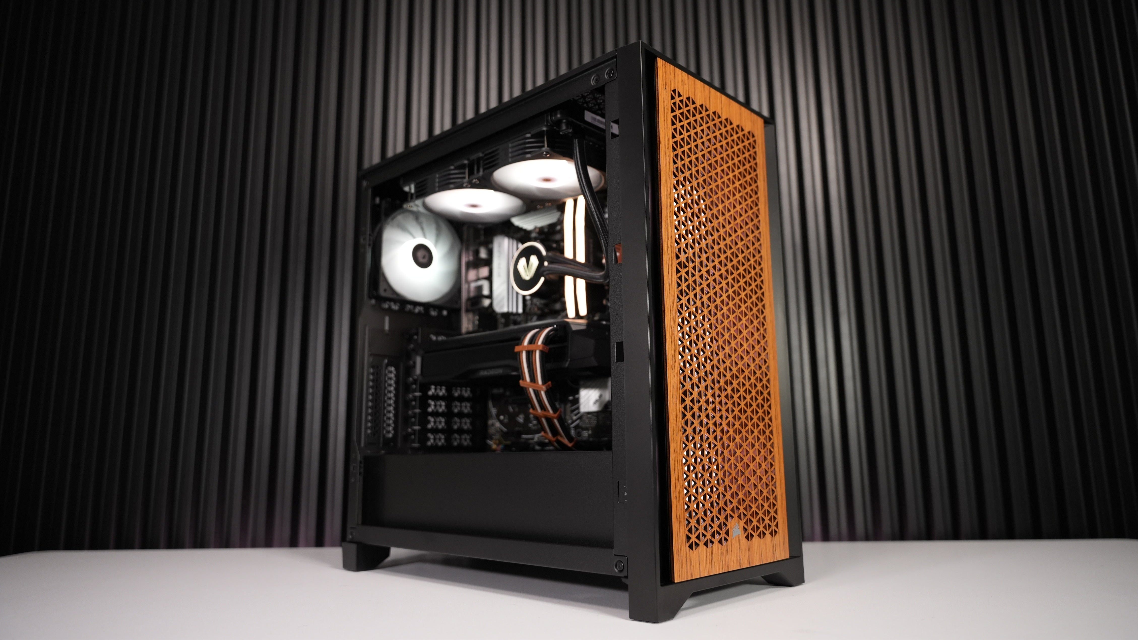 Ryzen 5 9600X + RX 7900XT Gaming/Streaming PC