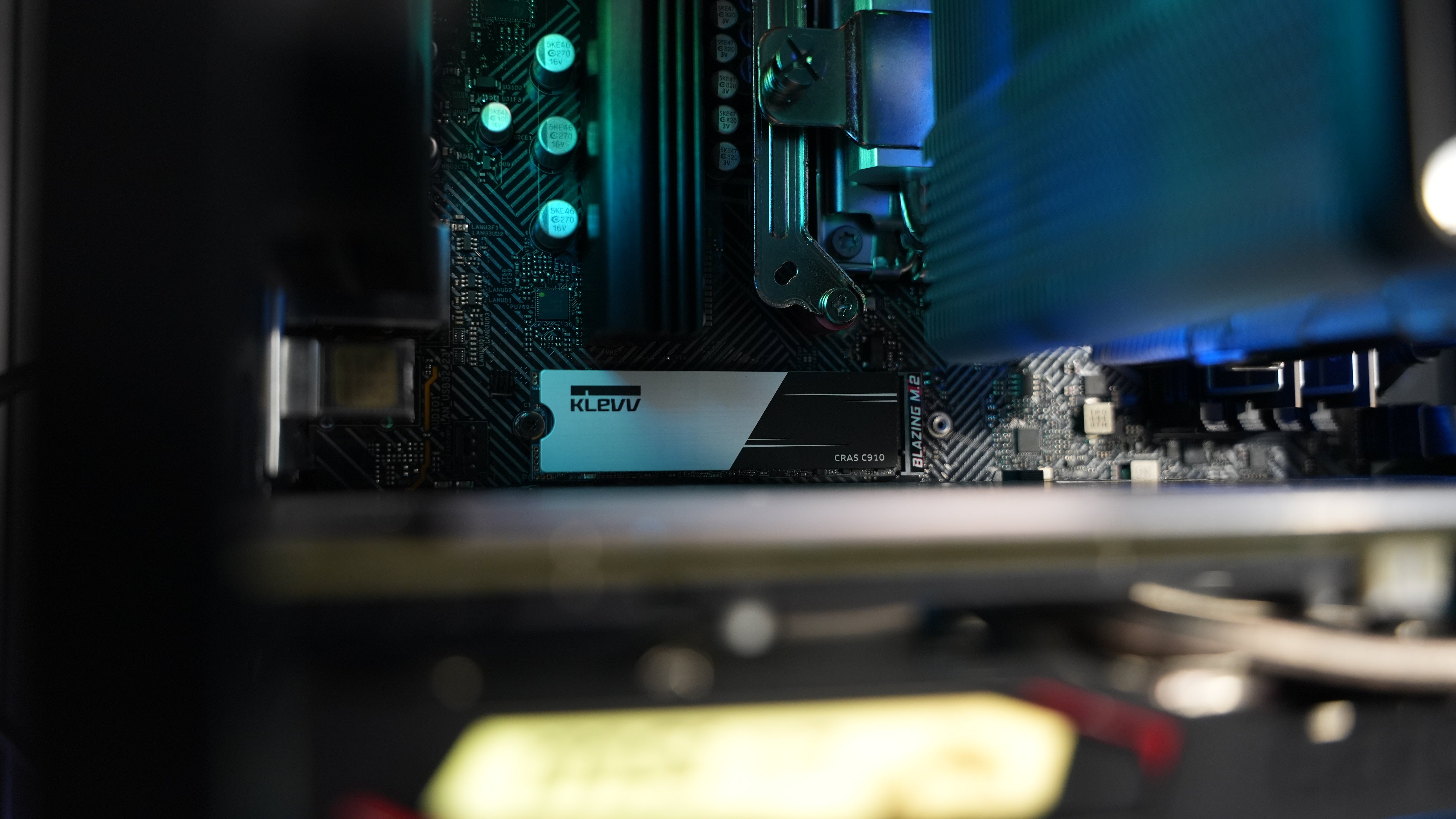 Ryzen 5 7400F + GTX 1660 Ti Gaming PC
