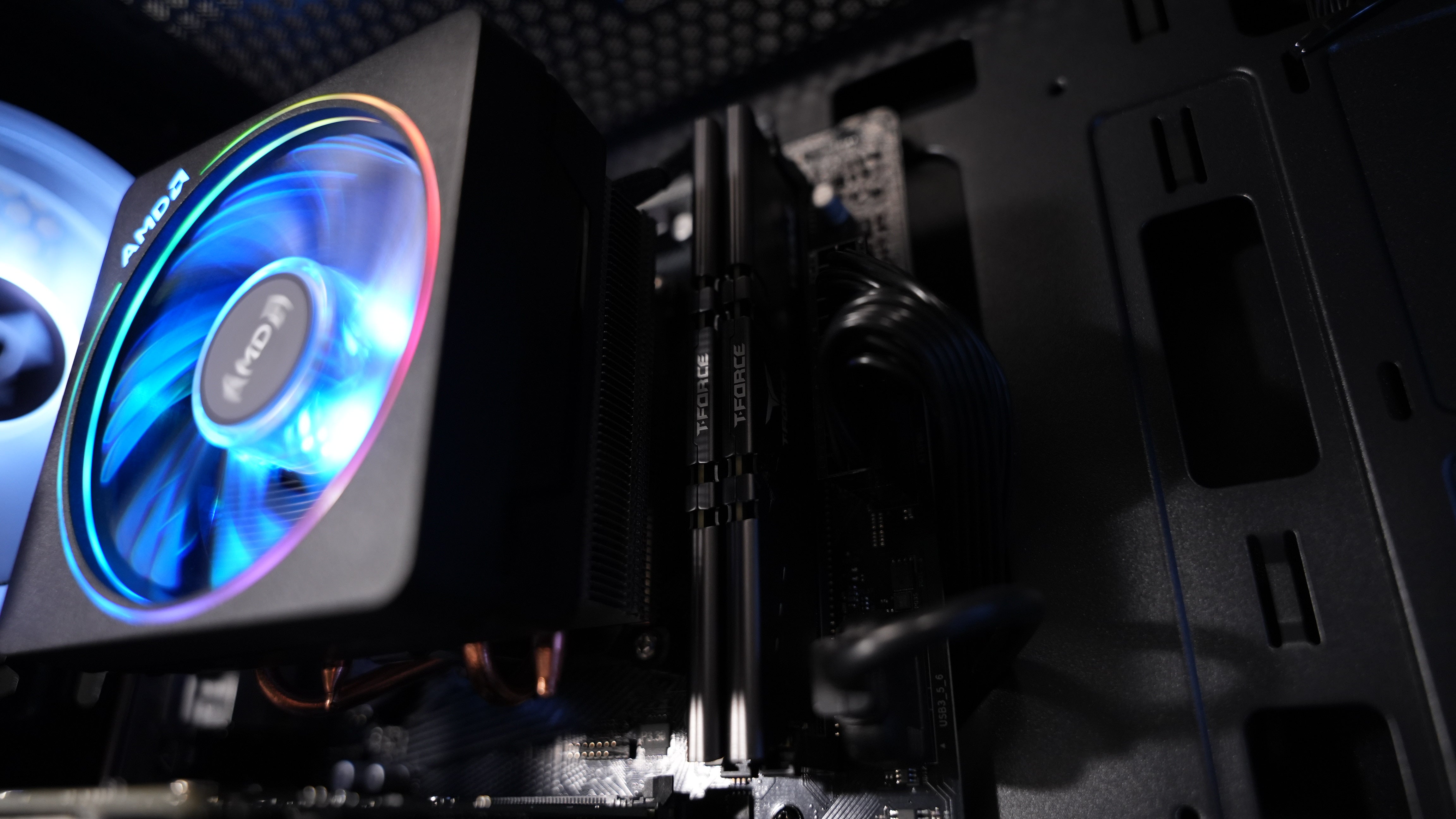 Ryzen 5 3600 + RTX 3050 6GB Gaming PC