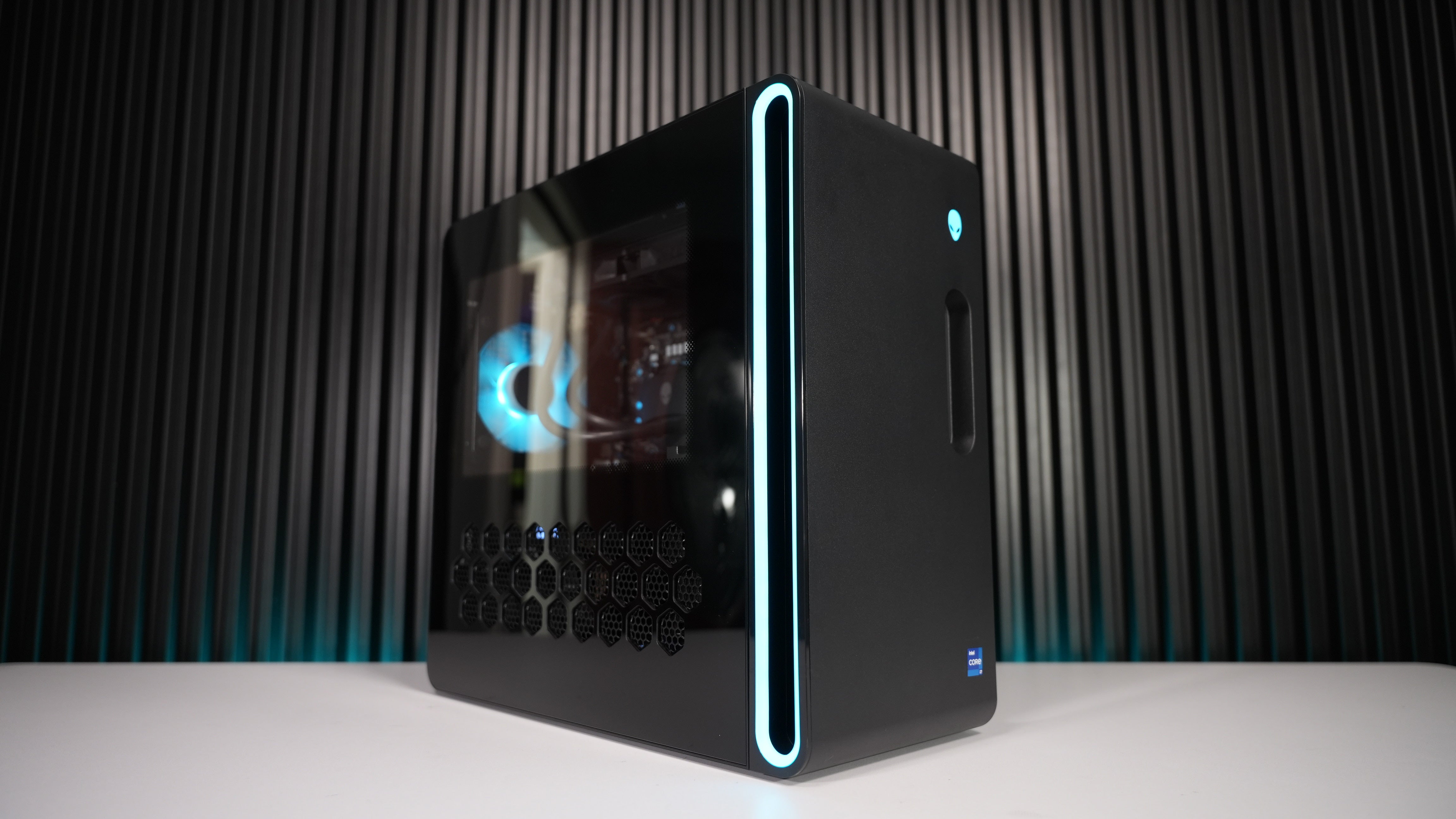 Intel i7 14700F + RTX 4060 Ti Gaming PC