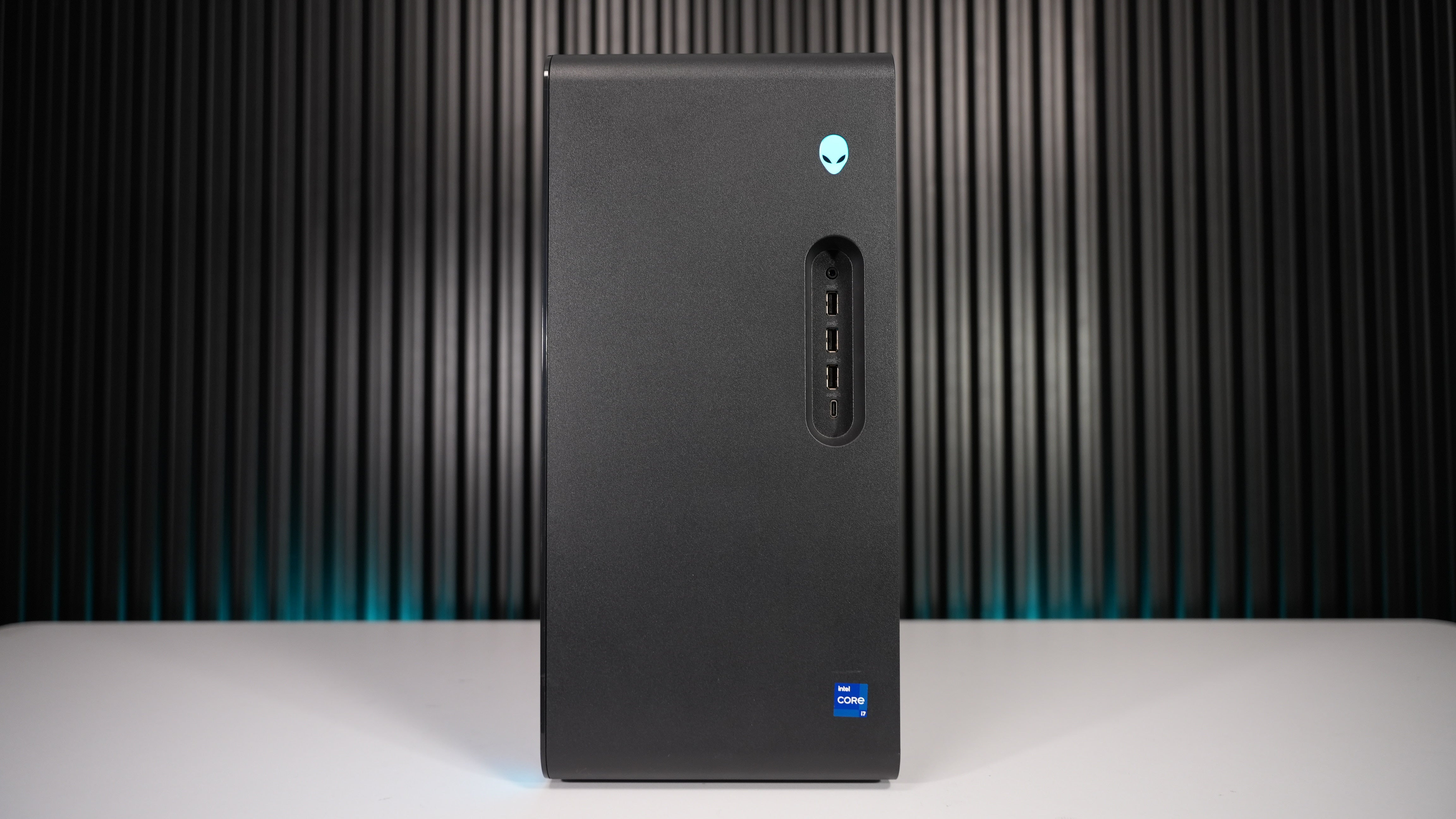 Intel i7 14700F + RTX 4060 Ti Gaming PC