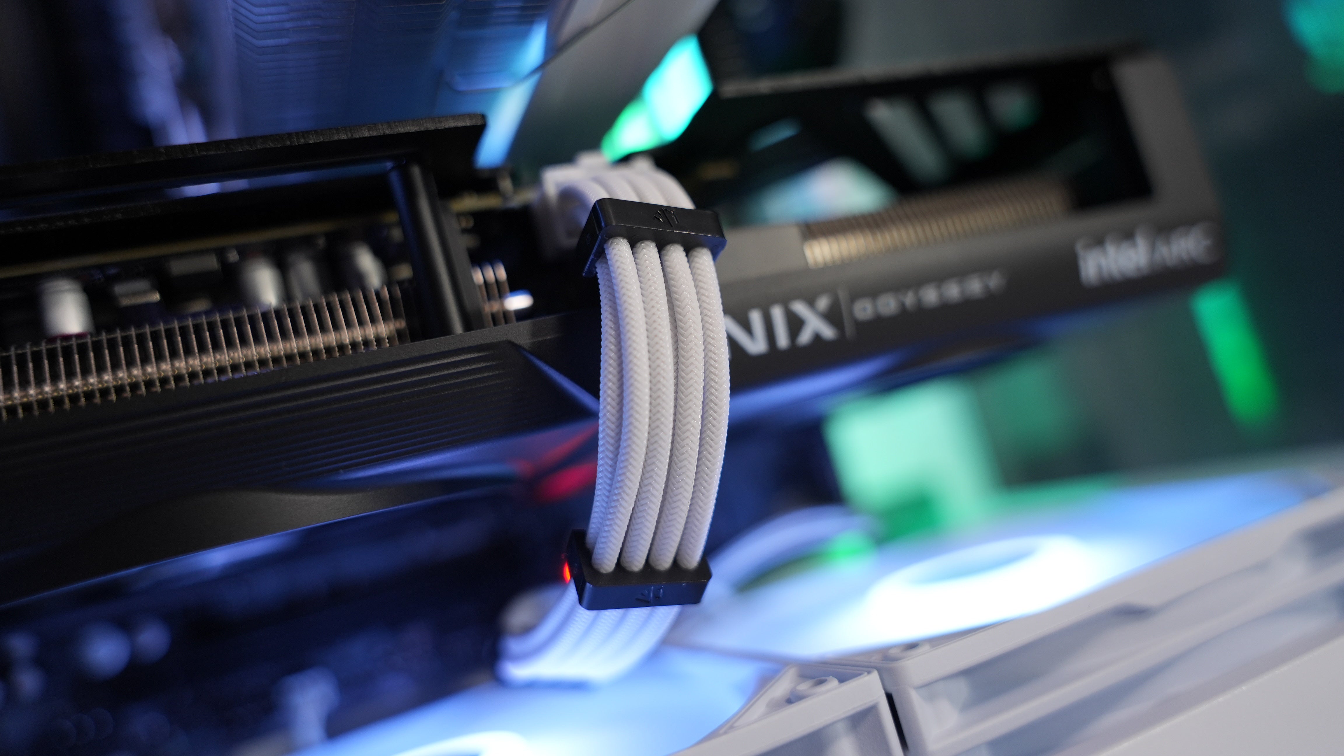 Intel i5 14400F + Intel Arc B580 Gaming PC