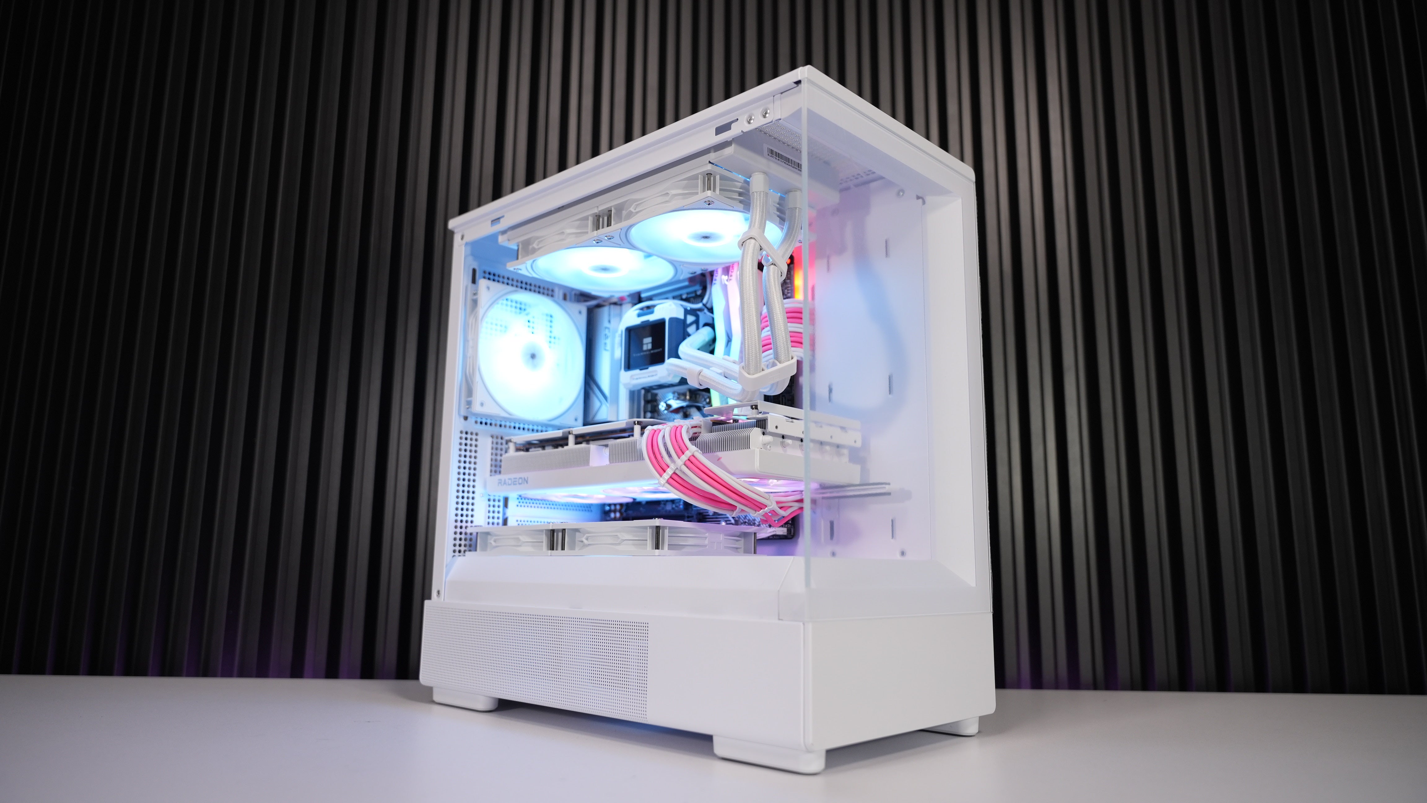 Ryzen 5 9600X + RX 7800XT Gaming/Streaming PC