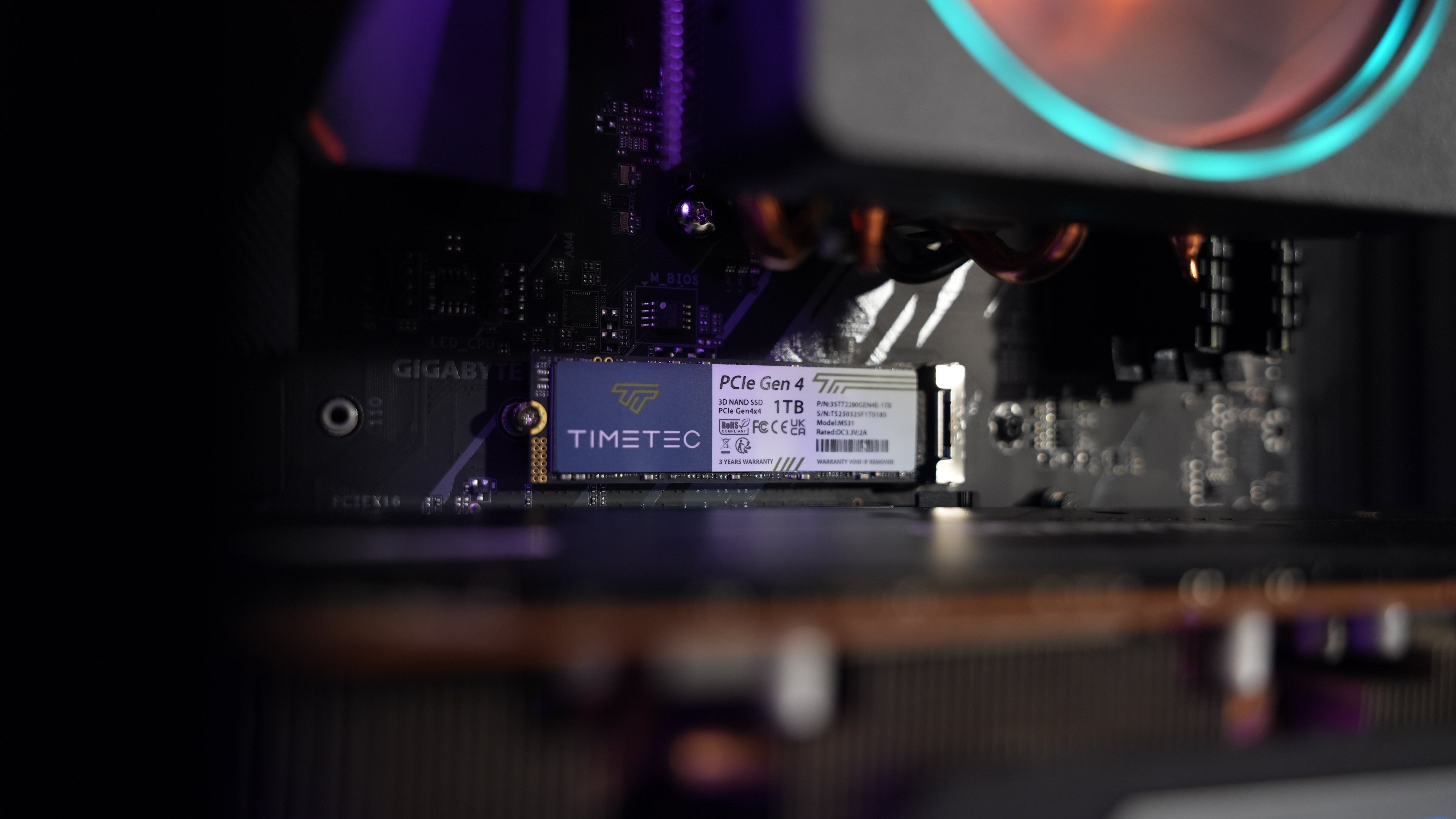Ryzen 7 5800XT + RX 5600XT Gaming PC