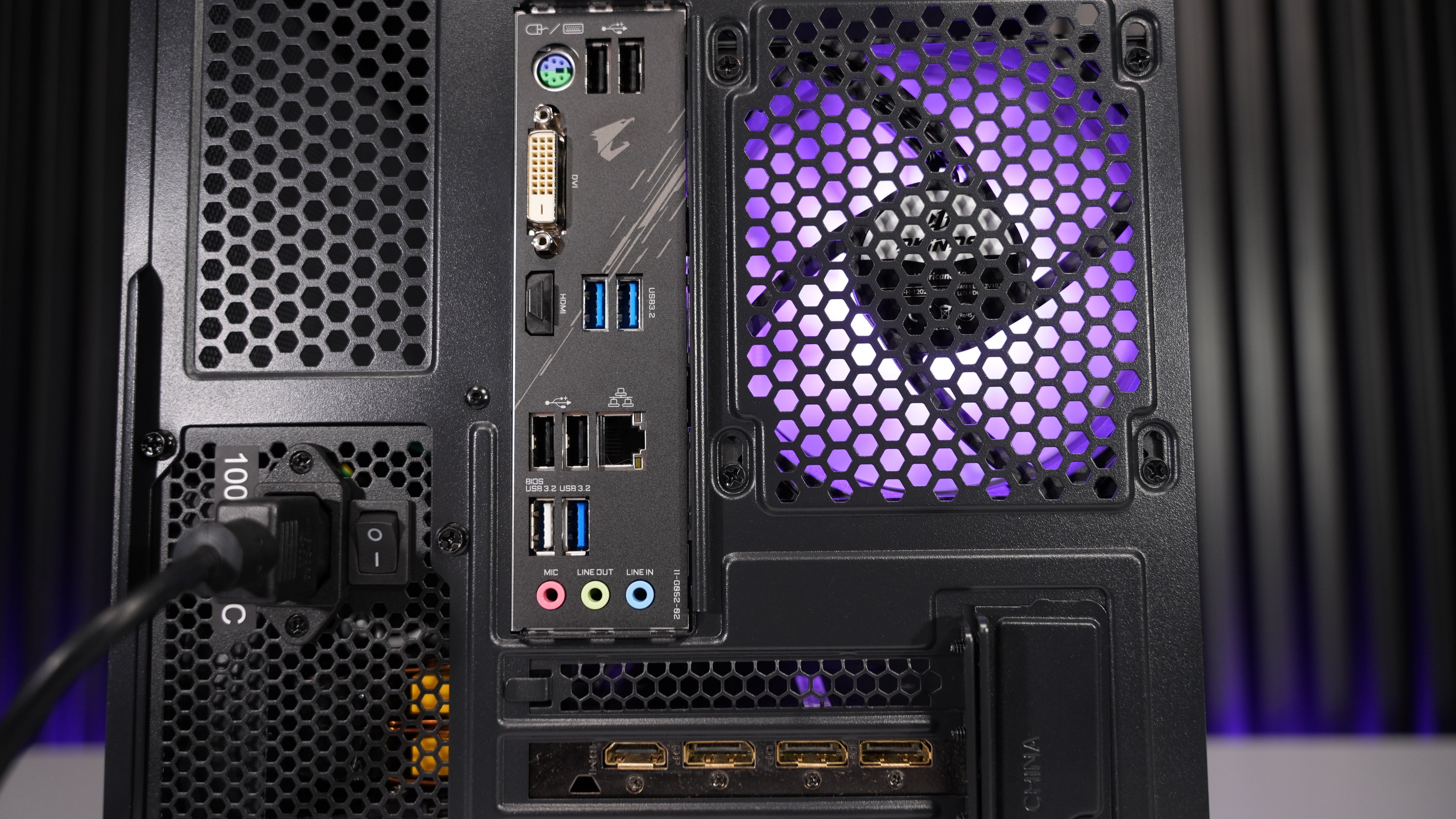 Ryzen 7 5800XT + RX 5600XT Gaming PC