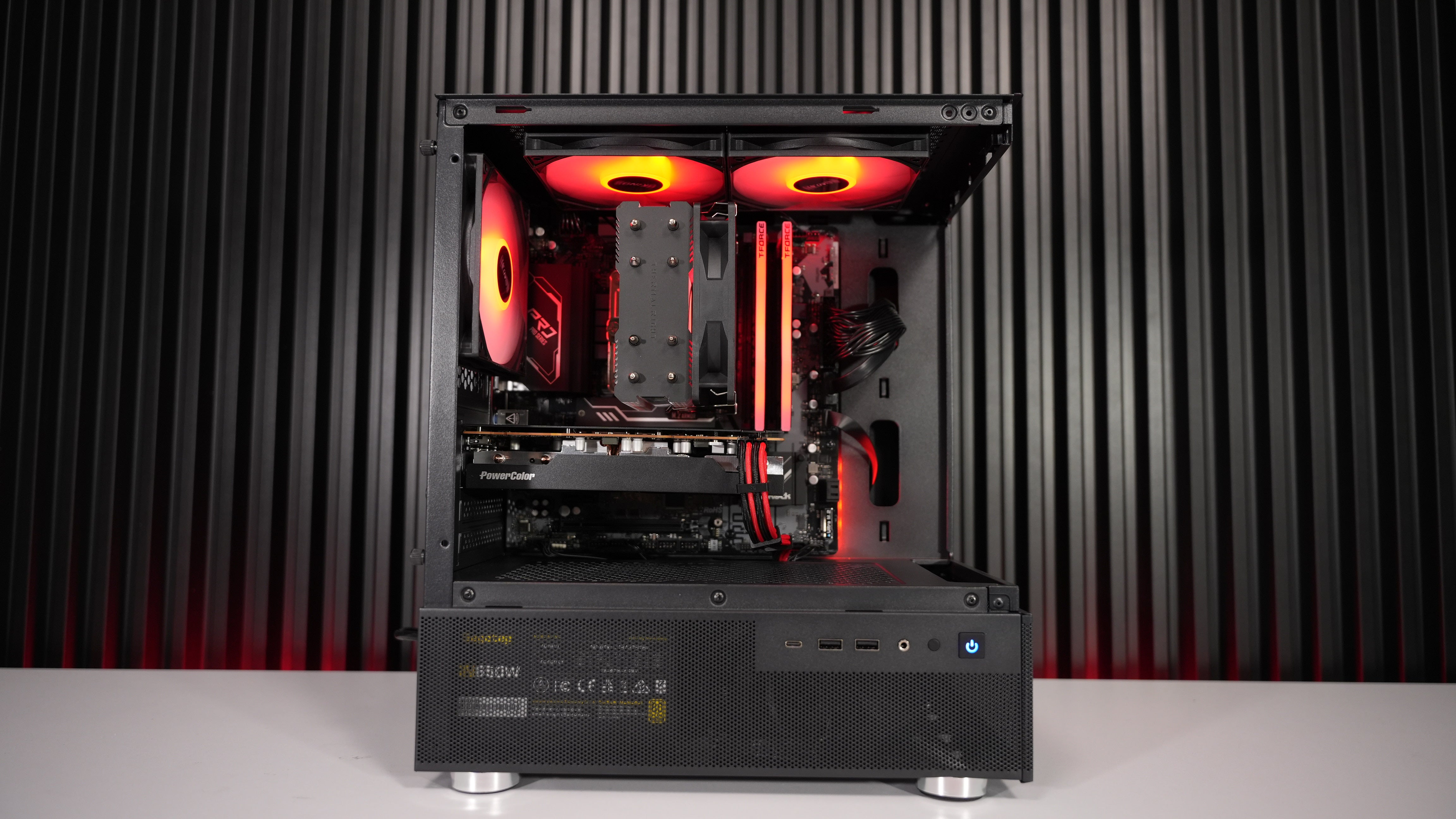 Intel i3 14100F + RX 7600 Gaming PC