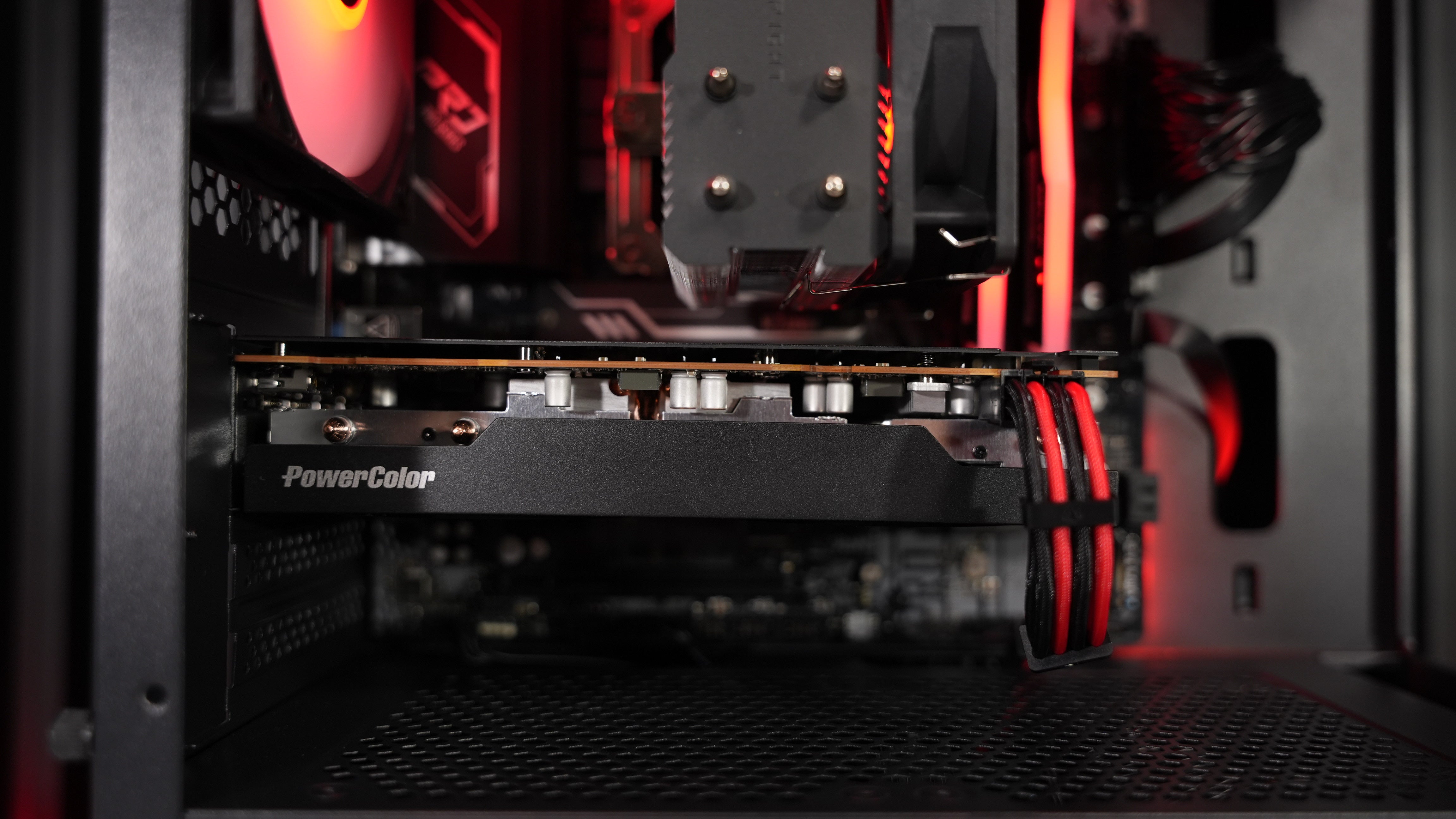 Intel i3 14100F + RX 7600 Gaming PC